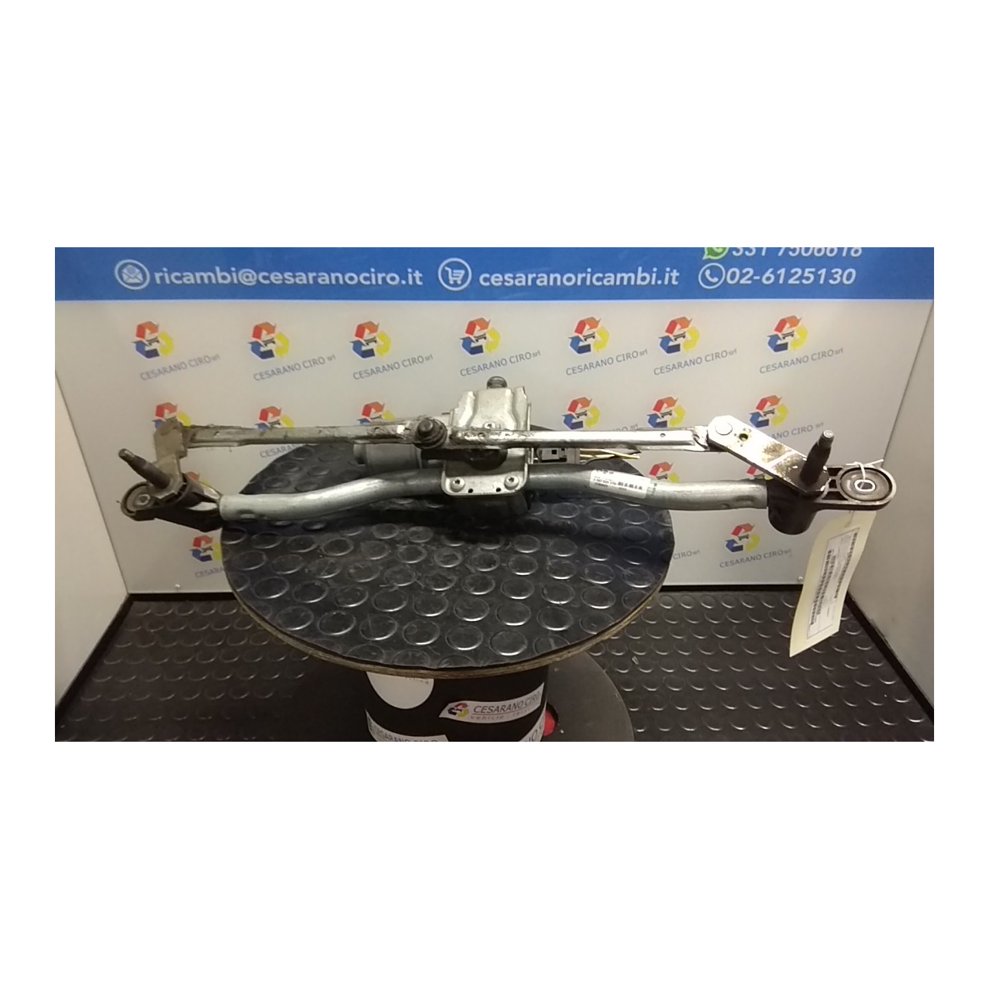 MECCANISMO TERGIPARABREZZA CON MOTORINO 043 ALFA ROMEO GIULIETTA (X7) (03/10-10/13) 940A3000 NB3753001043004