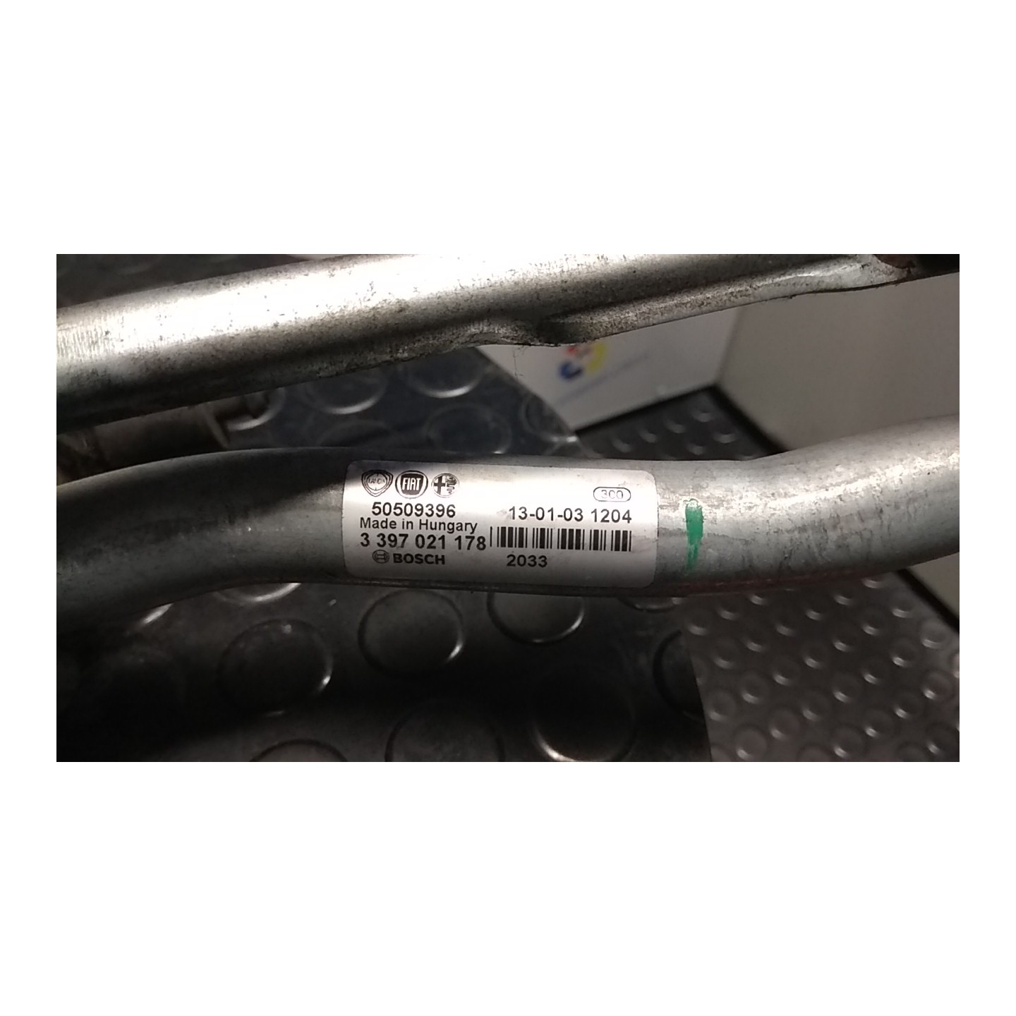 MECCANISMO TERGIPARABREZZA CON MOTORINO 043 ALFA ROMEO GIULIETTA (X7) (03/10-10/13) 940A3000 NB3753001043004