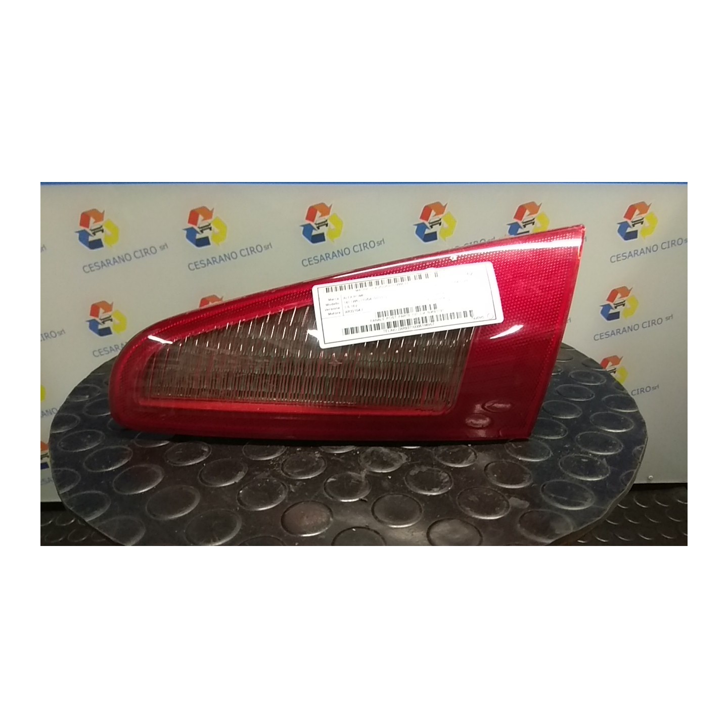 FANALE POST. PARTE INT. DX. 033 ALFA ROMEO 147 (W8) (10/04-07/11) AR32104 60693791