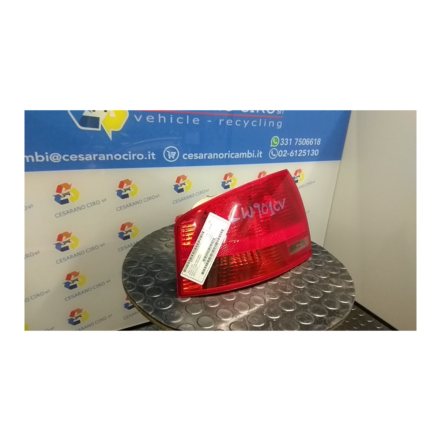 FANALE POST. PARTE EST. SX. 176 AUDI A4 (8E) (10/04-02/08) ALZ 8E5945095