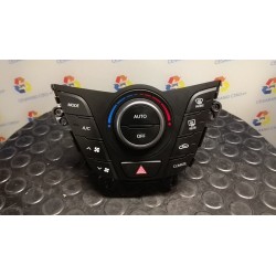 BLOCCO COMANDO CLIMATIZZAZIONE C/A/C AUTO 083 HYUNDAI VELOSTER (07/11-) G4FD 972502V2204X