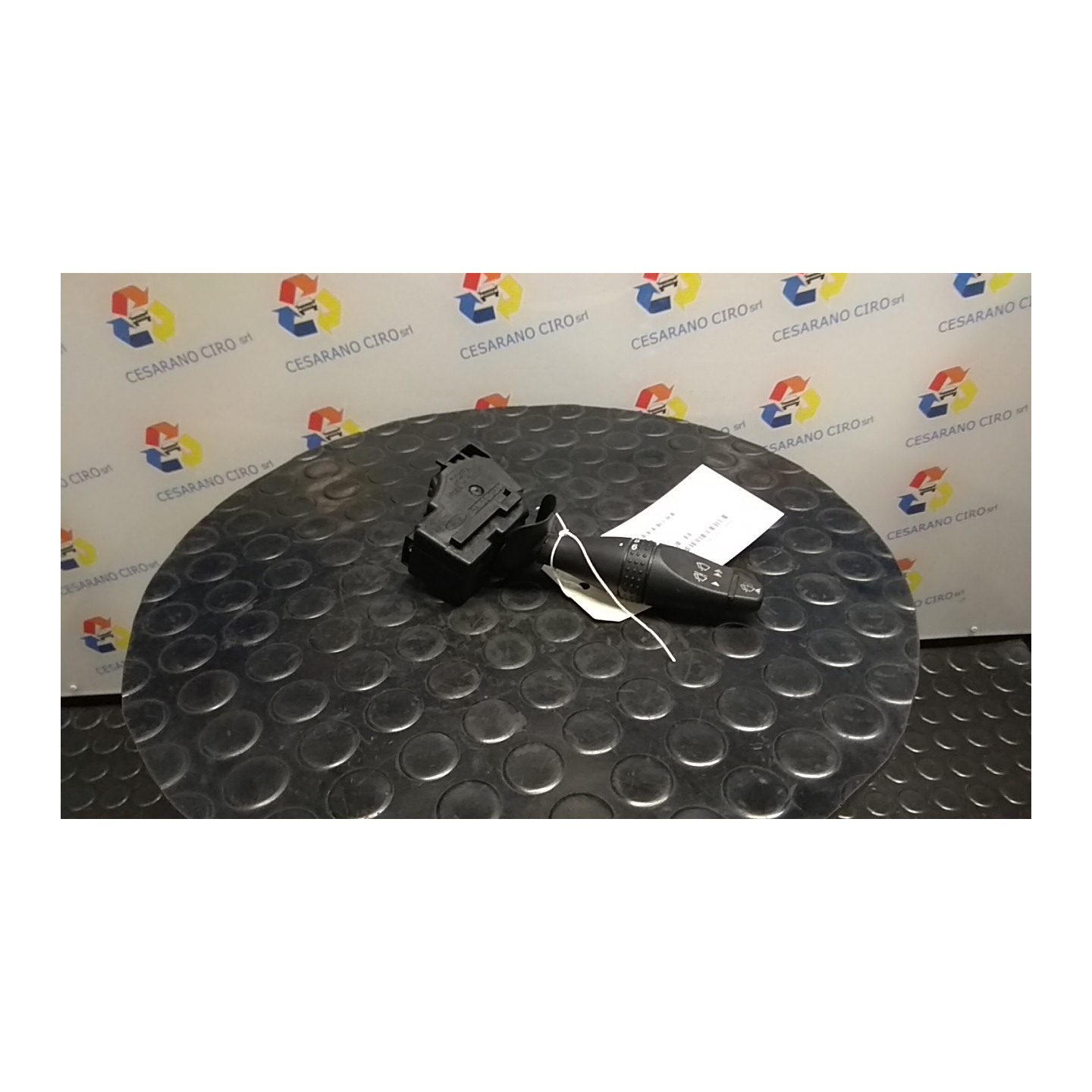 BLOCCO COMANDI TERGICRISTALLI 05- 054 FORD FUSION (CBK) (09/02-) FYJA 1357437