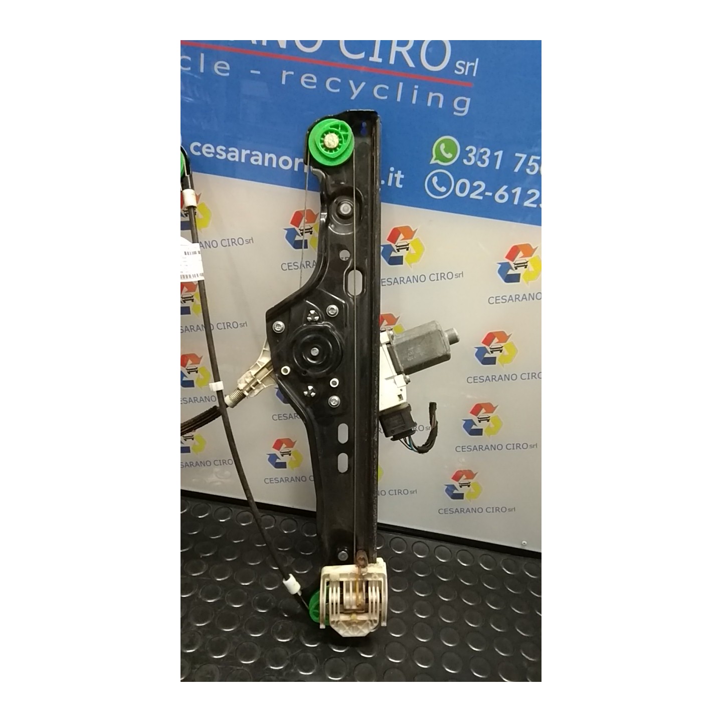 ALZACRISTALLO ELETTR. PORTA ANT. SX. 047 BMW SERIE 3 (E90/E91) (02/05-12/11 204D4 51337140587