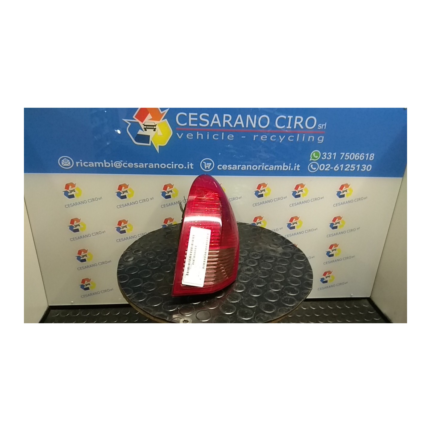 FANALE POST. PARTE EST. COMPL SX. 049 ALFA ROMEO 147 (W8) (10/04-07/11) 937A3000 46556349