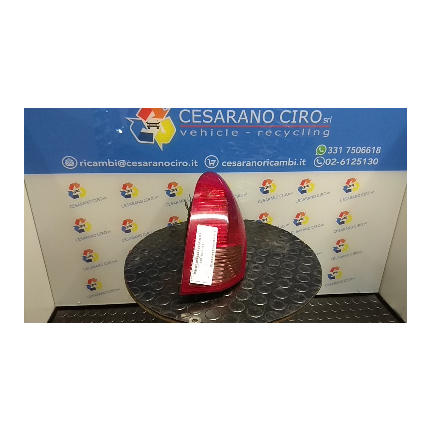 FANALE POST. PARTE EST. COMPL SX. 049 ALFA ROMEO 147 (W8) (10/04-07/11) 937A3000 46556349