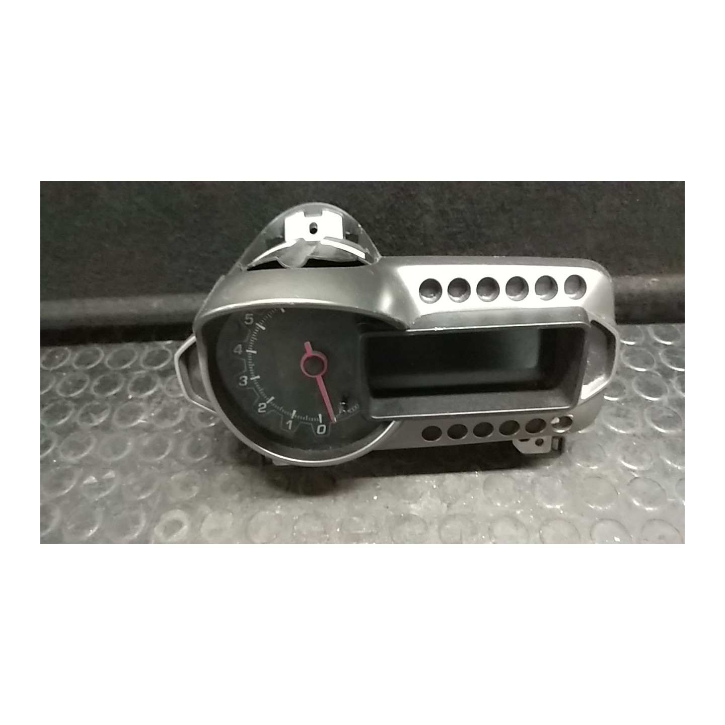 QUADRO STRUMENTI COMPL. S/START/STOP 046 CHEVROLET (DAEWOO) AVEO (T300) (05/11-) A12XER 95933107