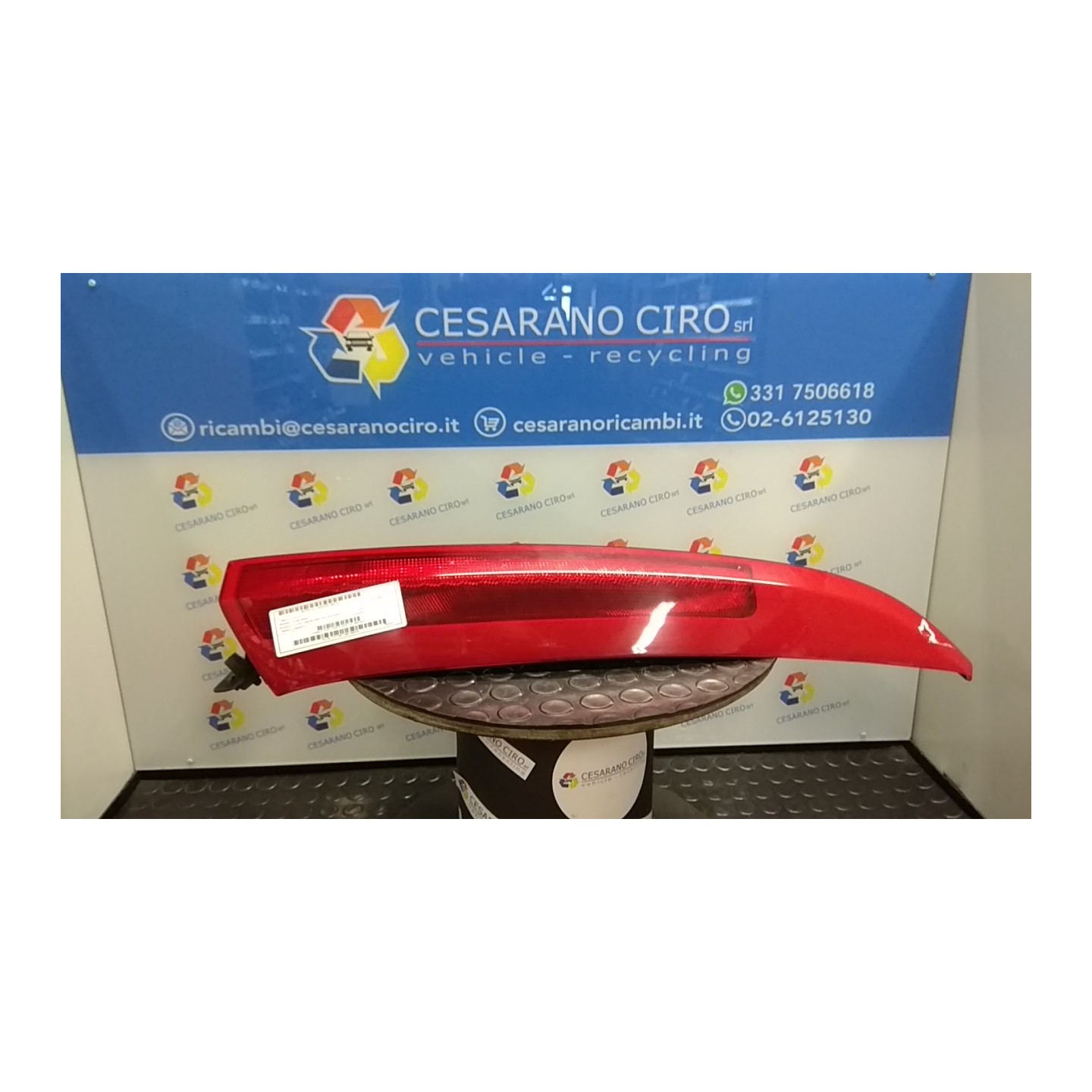 FANALE POST. PARTE SUP. DX. 104 VOLVO XC90 (08/02-) D5244T4 30678221