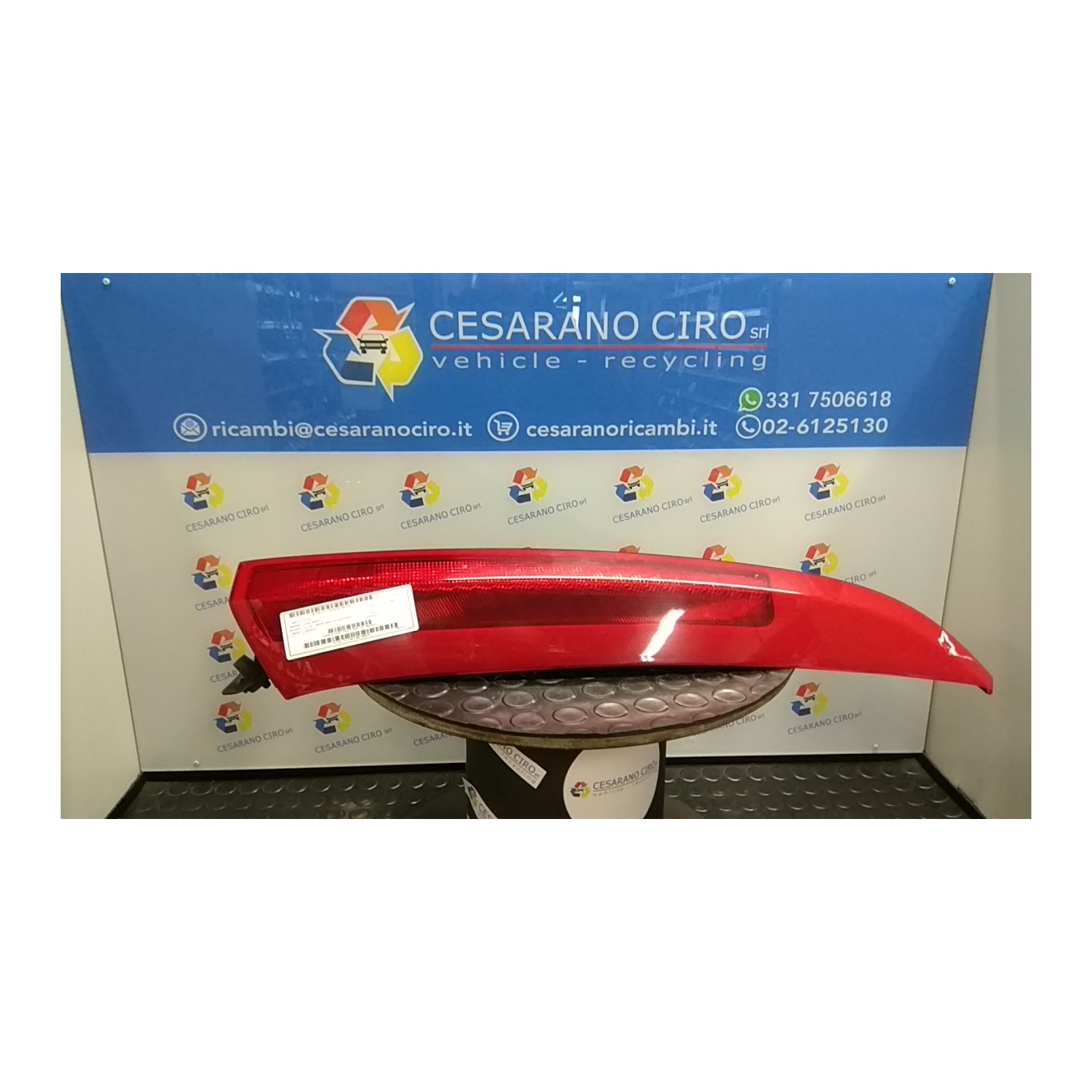 FANALE POST. PARTE SUP. DX. 104 VOLVO XC90 (08/02-) D5244T4 30678221