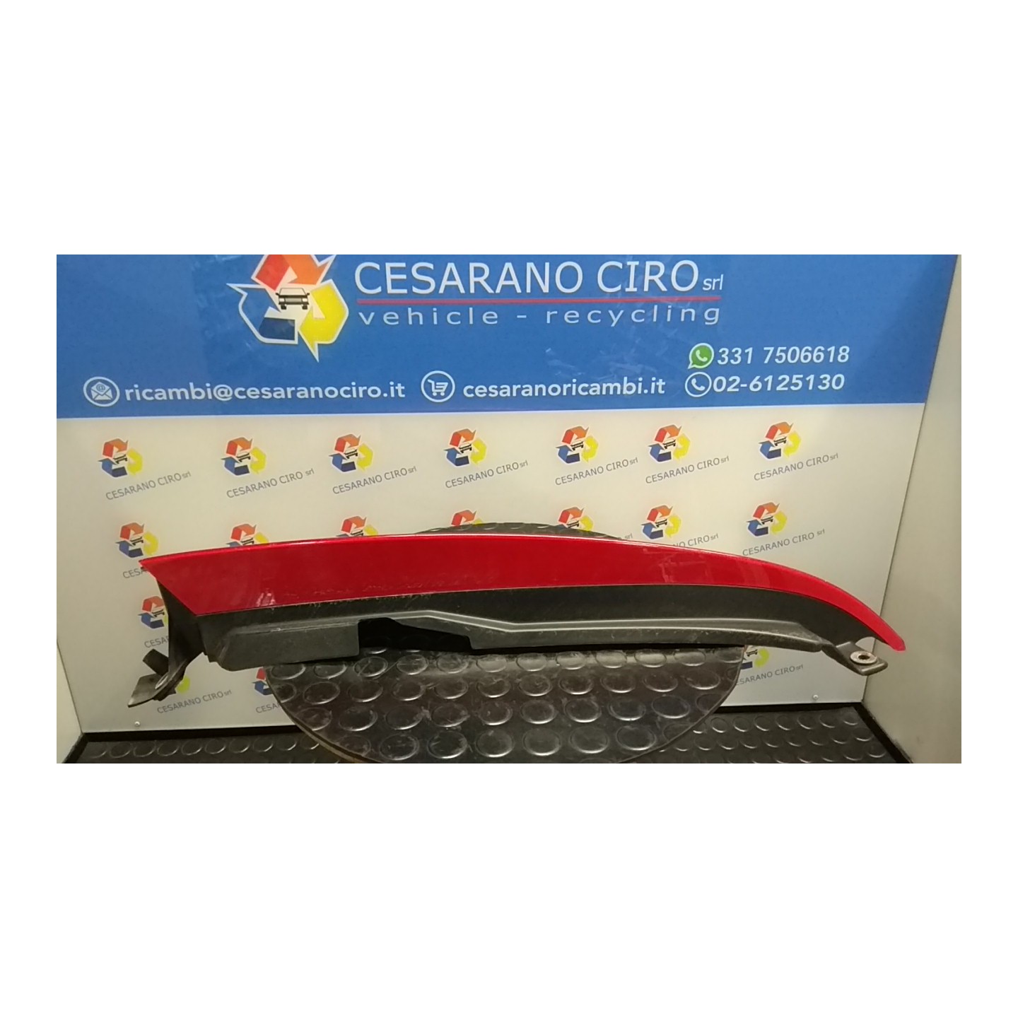 FANALE POST. PARTE SUP. SX. 105 VOLVO XC90 (08/02-) D5244T4 30678220