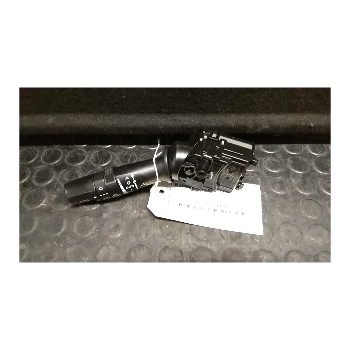 BLOCCO COMANDI TERGICRISTALLI 031 KIA RIO 3A SERIE (01/15-10/17) D4FC 934203S510