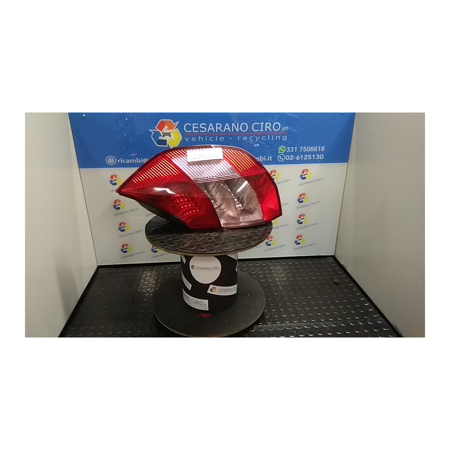 FANALE POST. DX. 041 RENAULT SCENIC 2A SERIE (06/03-08/09) F9QD8 8200127702