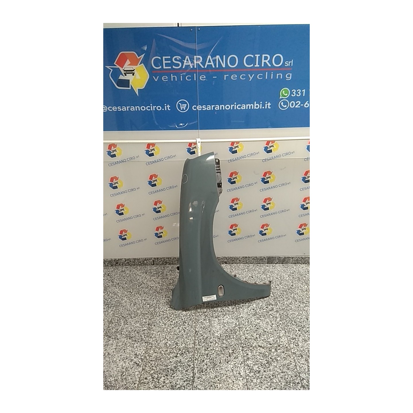PARAFANGO ANT. DX. 011 MITSUBISHI L200 (12/04-02/06) 4D56 MR954768