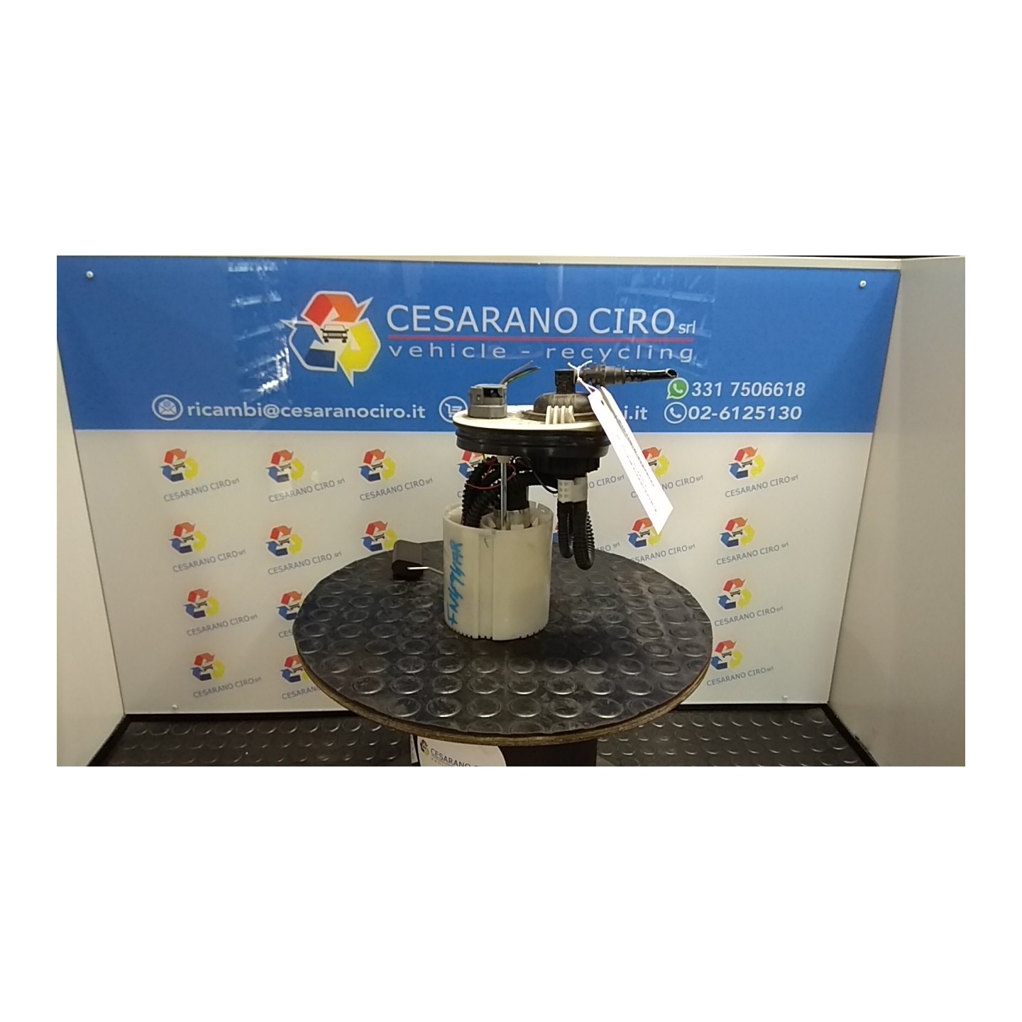 POMPA CARBURANTE C/TRASDUTTORE (GALLEGGIANTE) 094 FORD KA+ (CDU) (04/16-05/19) YSKD 2027086