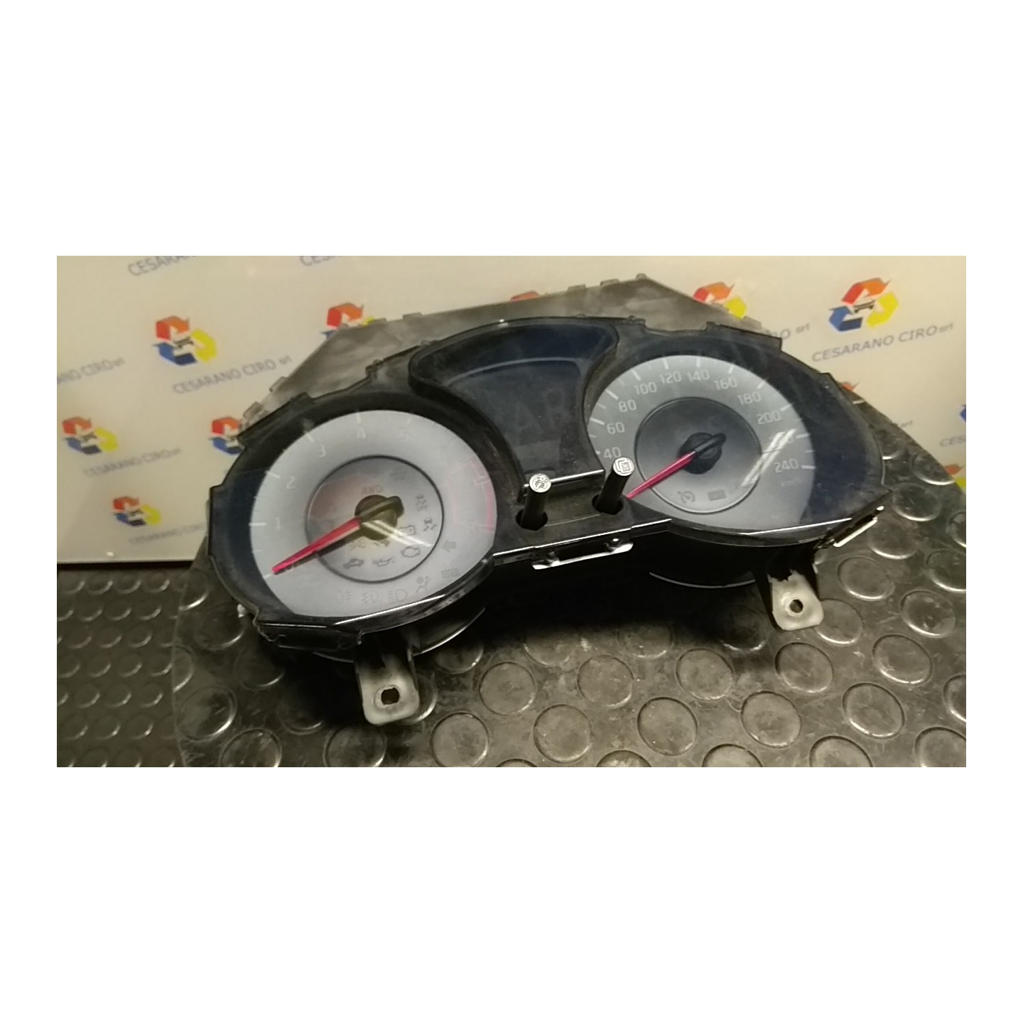 QUADRO STRUMENTI COMPL. 051 NISSAN JUKE (F15E) (10/10-12/18) HR16 248101KA0A