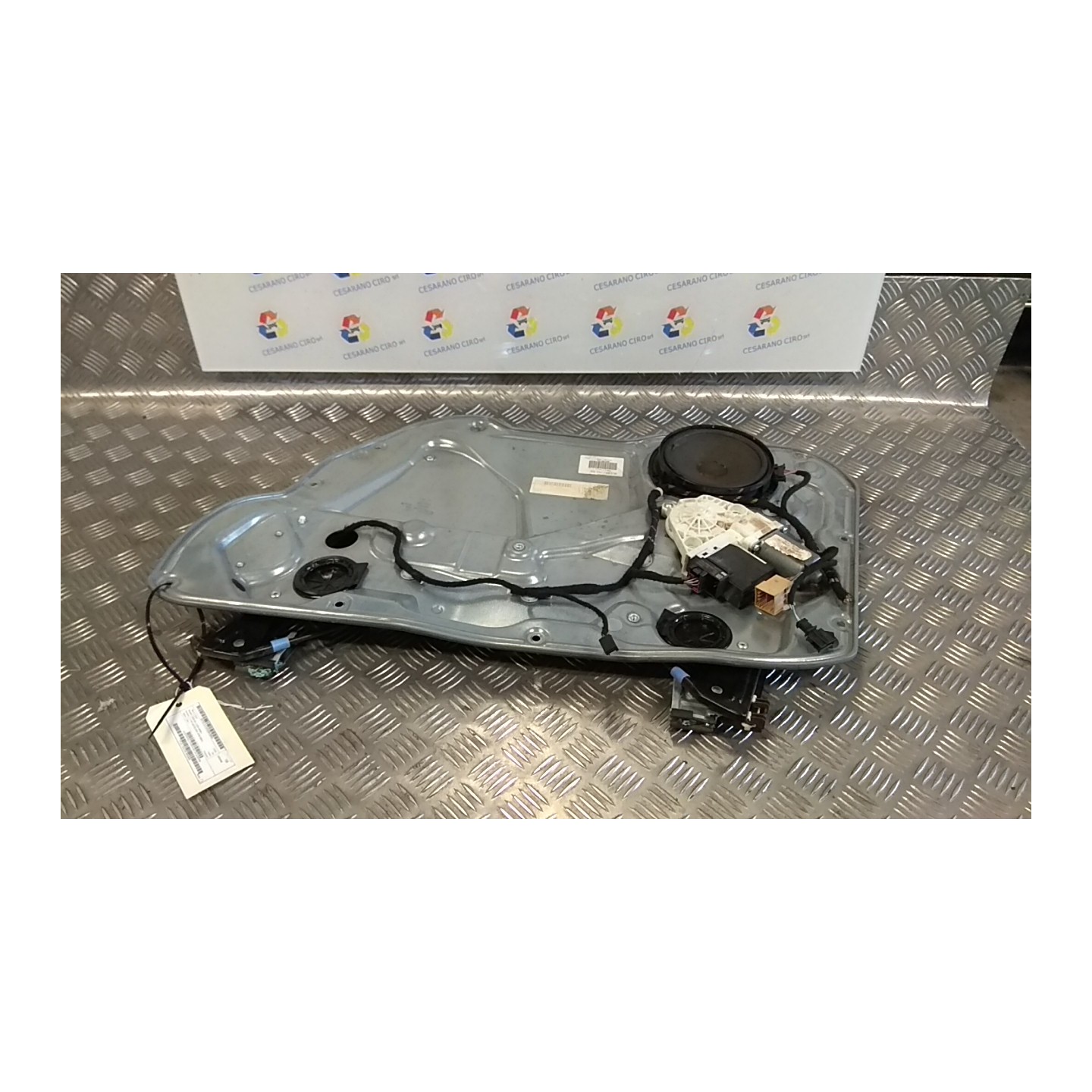 ALZACRISTALLO PORTA ANT. DX. 004 SEAT IBIZA (6L) (12/01-08/09) BKY 6L4837462