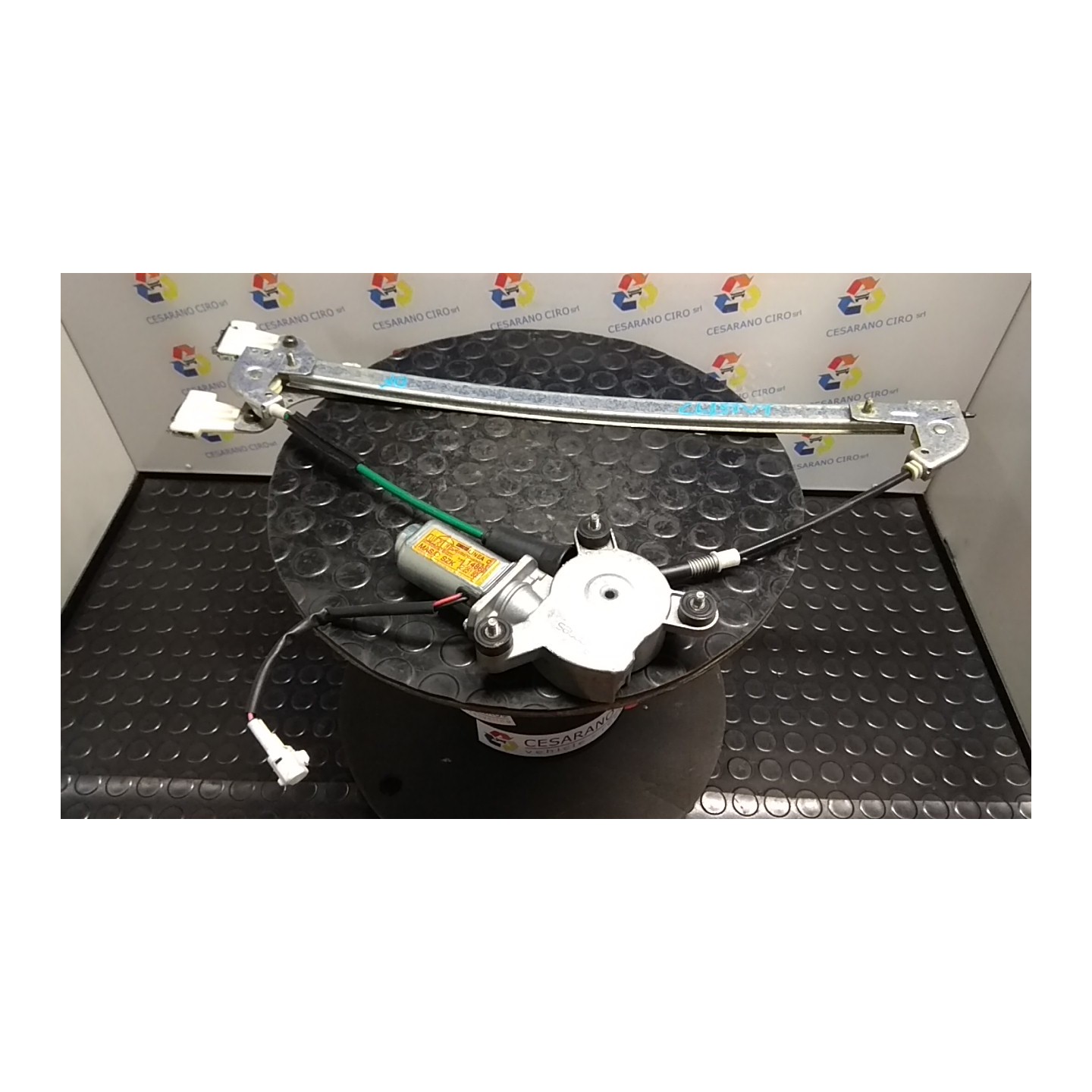 ALZACRISTALLO ELETTR. PORTA ANT. C/MOTORINO DX. 117 OPEL AGILA (H00) (08/03-01/08) Z10XEP 9215910