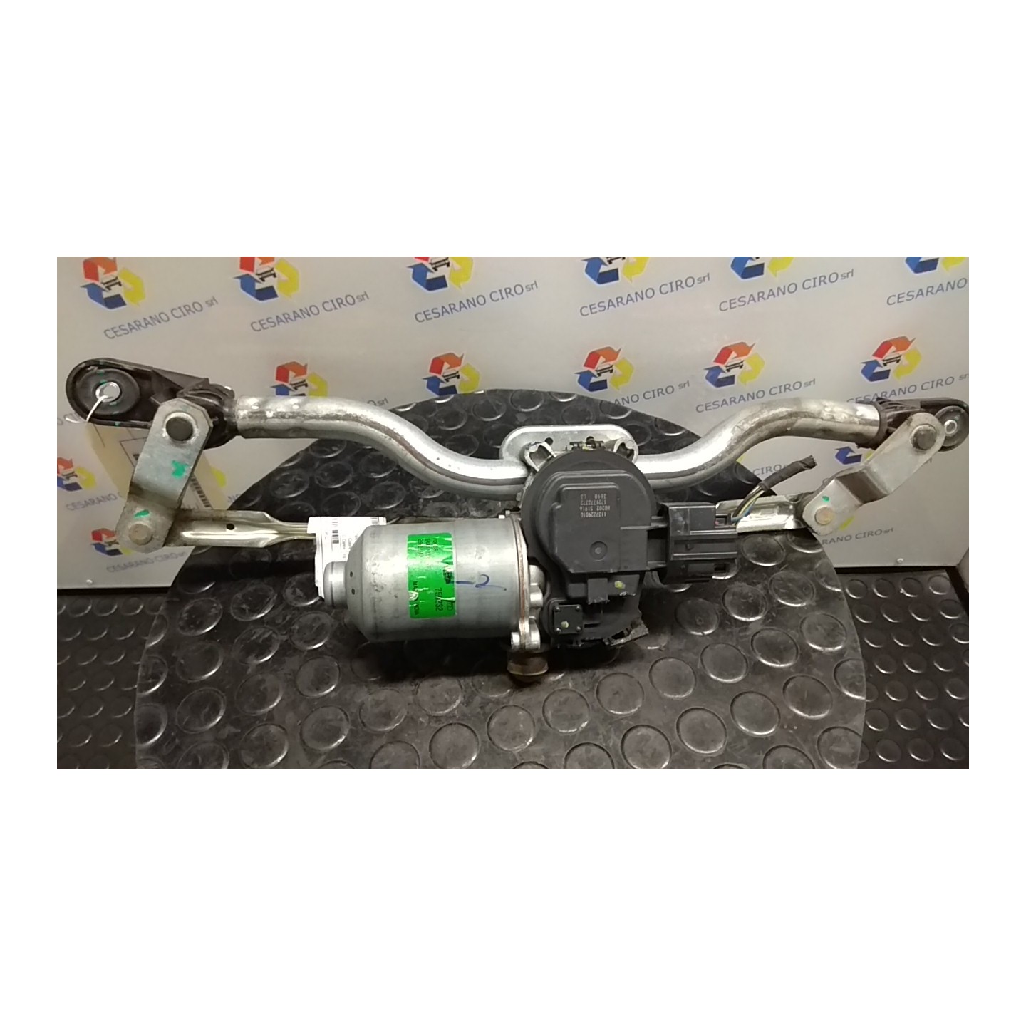 MECCANISMO TERGIPARABREZZA CON MOTORINO 119 FORD KA+ (CDU) (04/16-05/19) YSKD 1909062