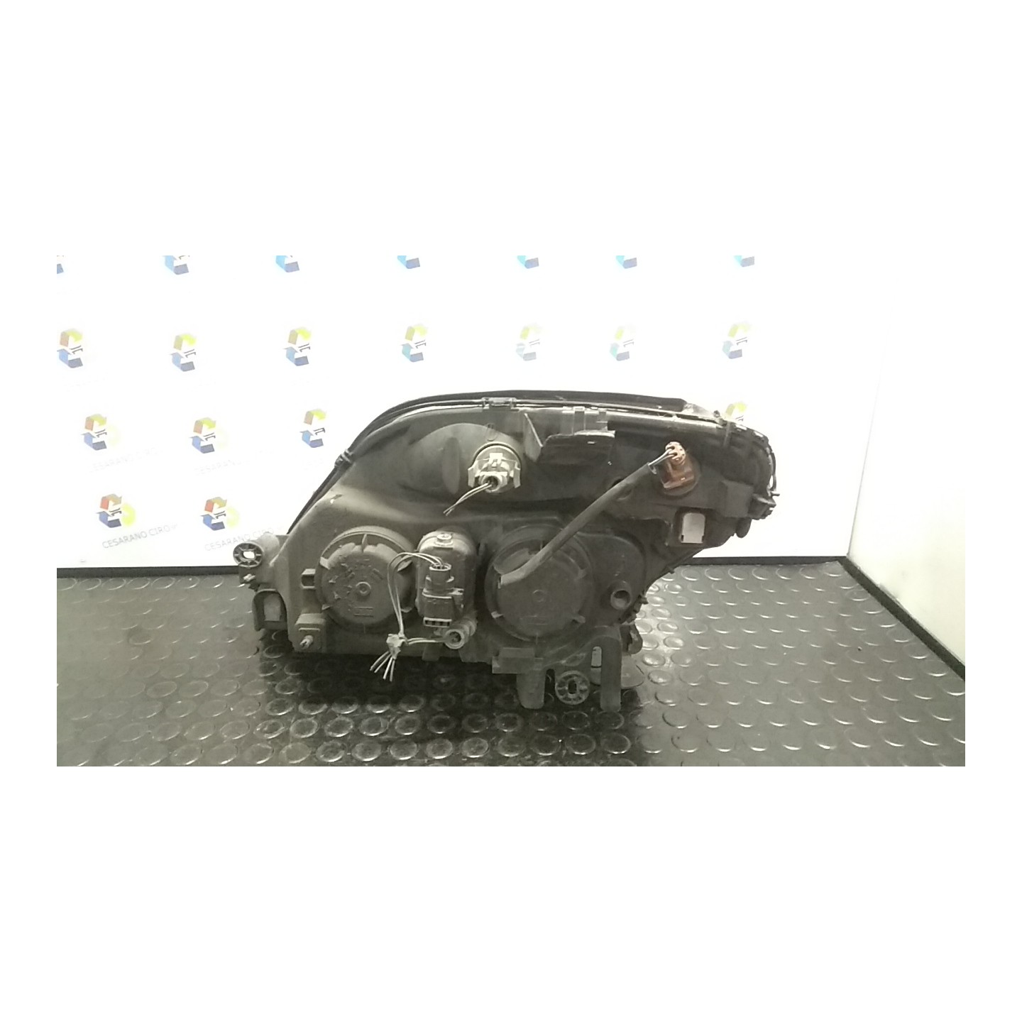 PROIETTORE DX. 011 RENAULT SCENIC (03/99-05/03) K4MA7 7701047600