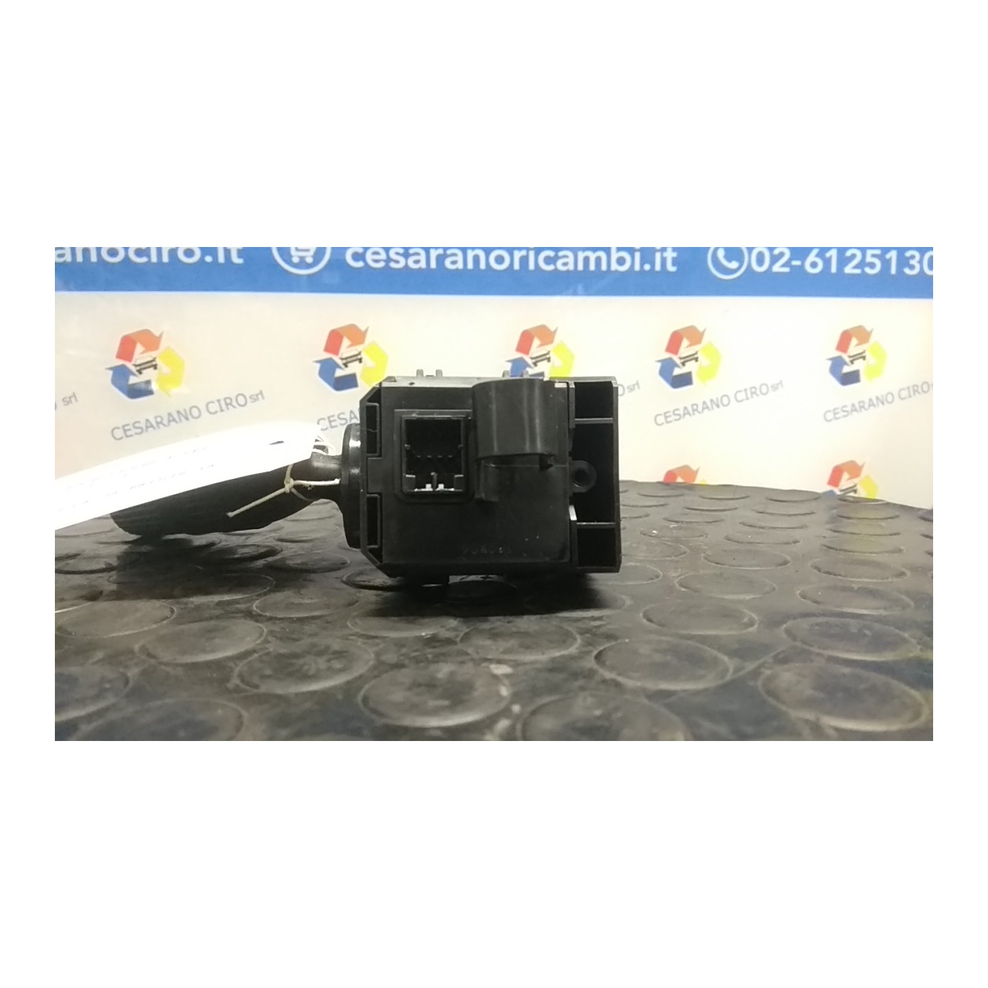 BLOCCO COMANDI TERGICRISTALLI 067 SUZUKI ALTO (03/09-) K10B 37310M75J30