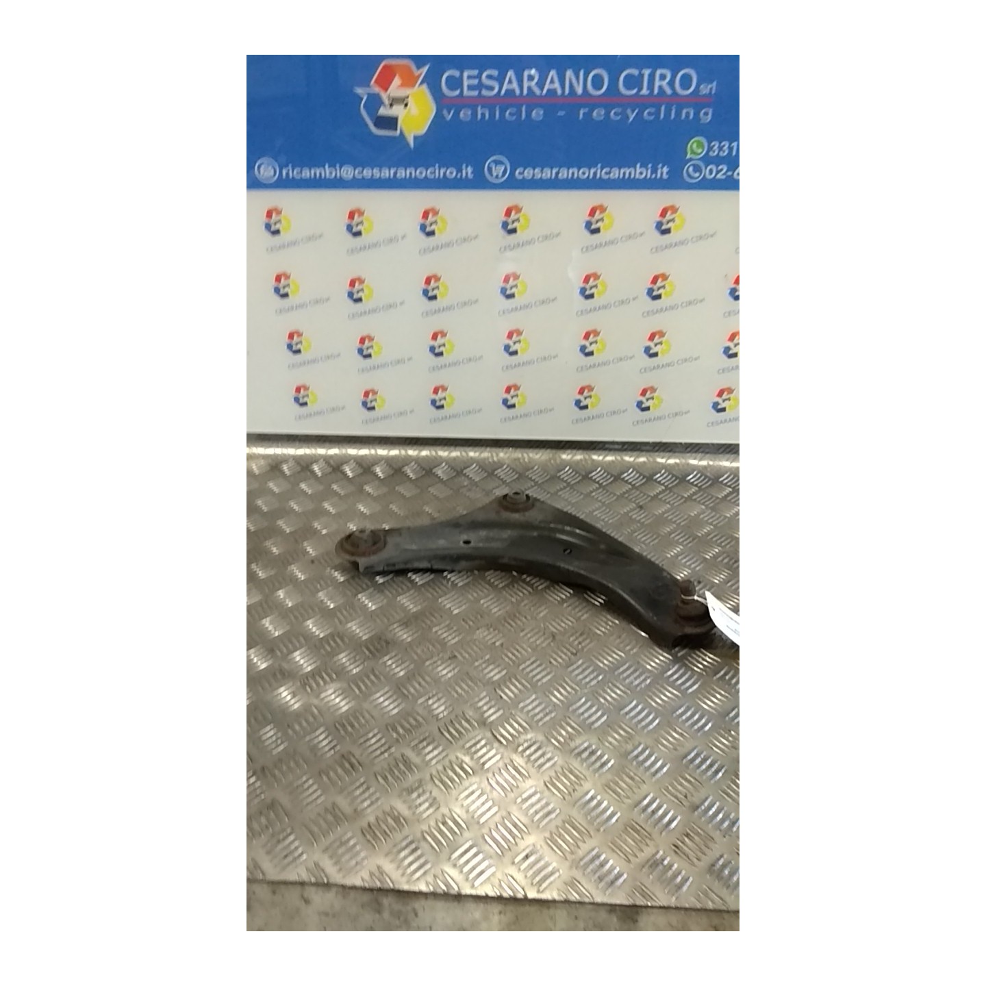 BRACCIO OSCILLANTE SOSP. ANT. DX. 008 NISSAN JUKE (F15E) (10/10-12/18) HR16 54500BA60A