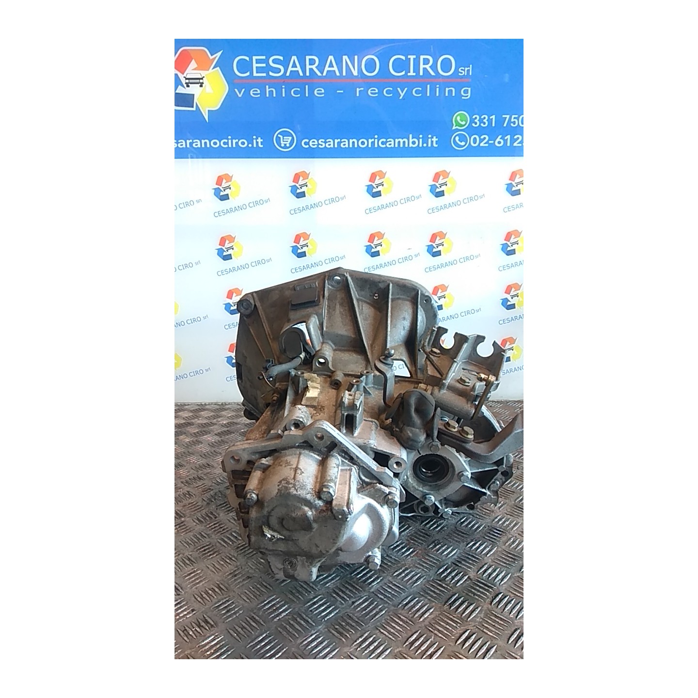 CAMBIO COMPL. 072 ALFA ROMEO 147 (W8) (08/00-01/06) AR32104 55201080