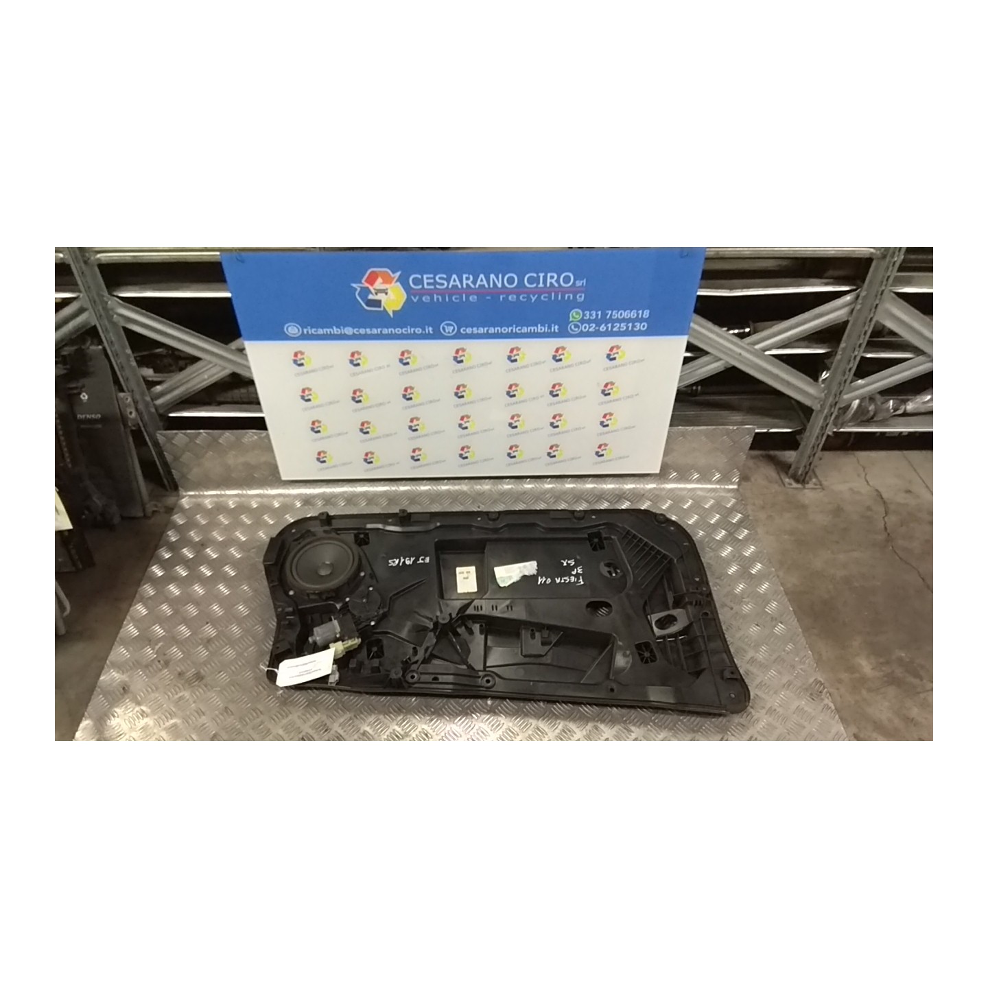 ALZACRISTALLO ELETTR. PORTA ANT. SX. 026 FORD FIESTA (CB1) (09/08-) STJB 1674681