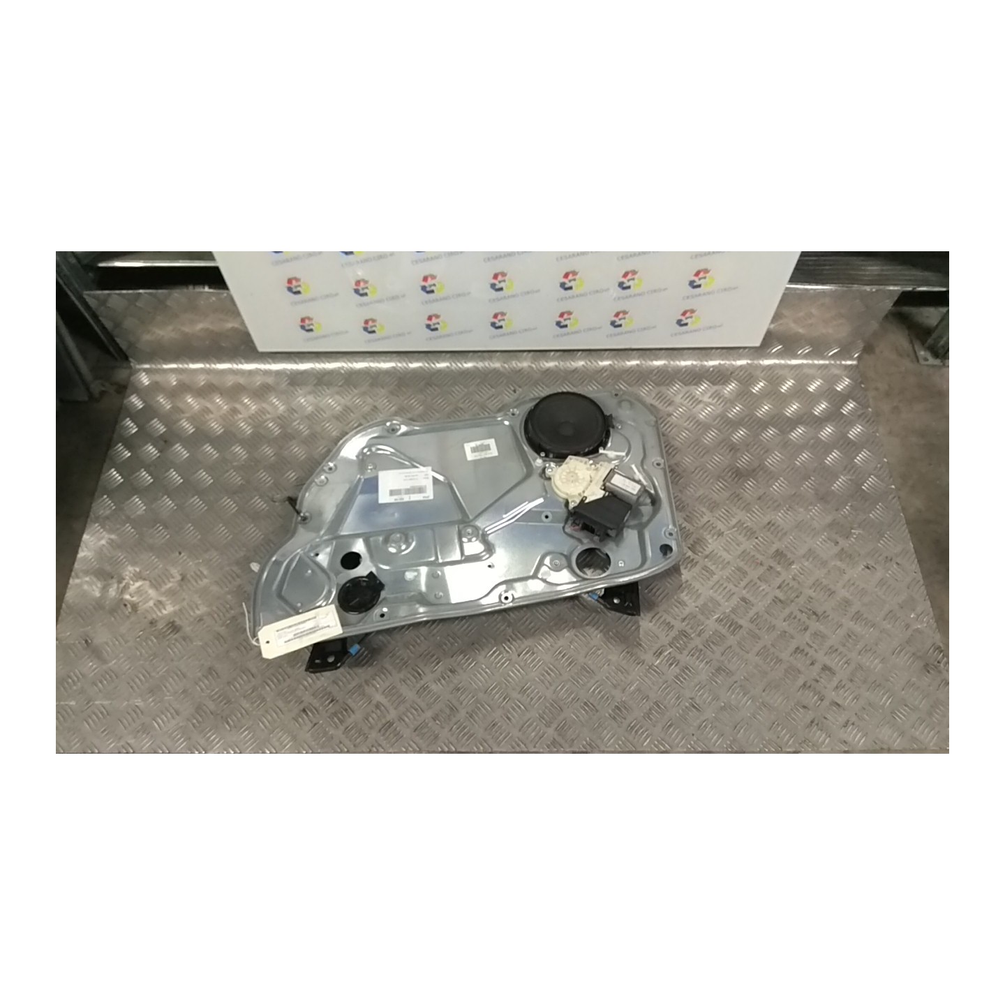 ALZACRISTALLO ELETTR. PORTA POST. DX. 039 SEAT IBIZA (6L) (12/01-08/09) BBY 6L4839756C