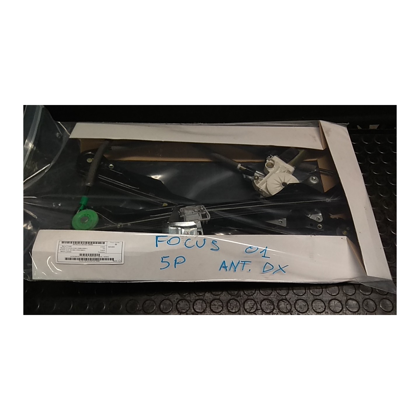 ALZACRISTALLO ELETTR. PORTA ANT. C/M DX. 003 FORD FOCUS (CAK) (10/98-03/02) EDDB 1331612