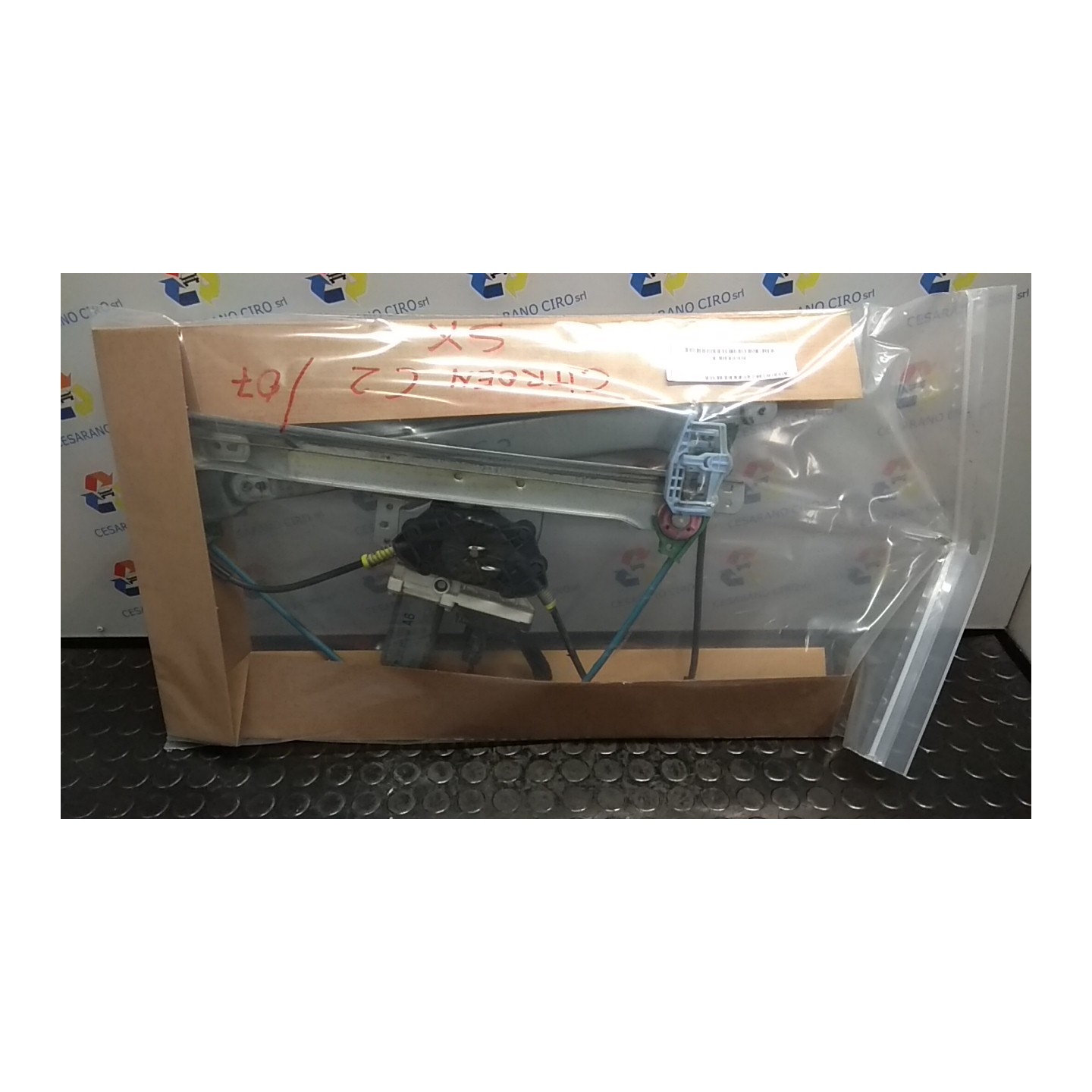ALZACRISTALLO PORTA ANT. SX. 036 CITROEN C2 (09/03-01/10) KFV 9221Q3