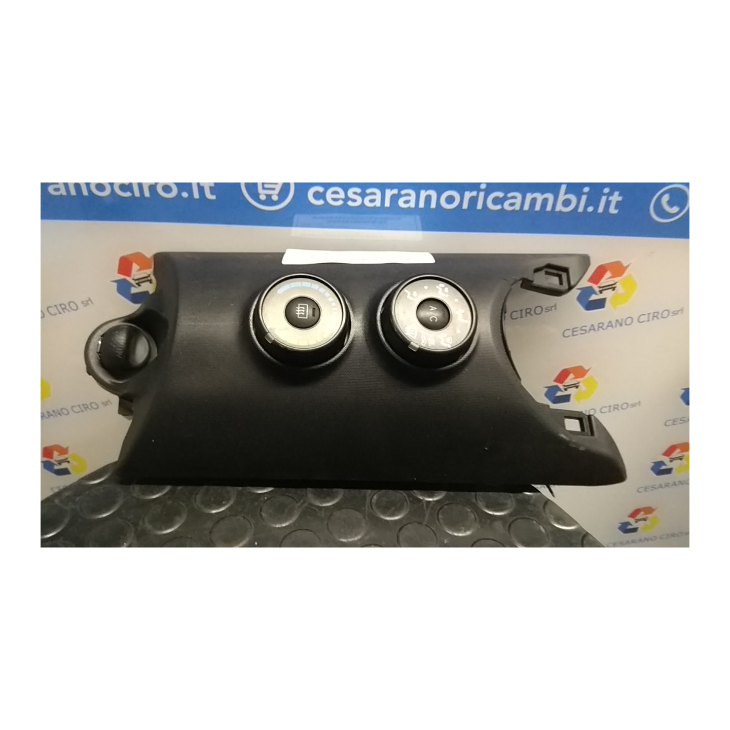 BLOCCO COMANDO CLIMATIZZAZIONE 096 TOYOTA IQ (01/09-12/14) 1KRFE 5590174030C0