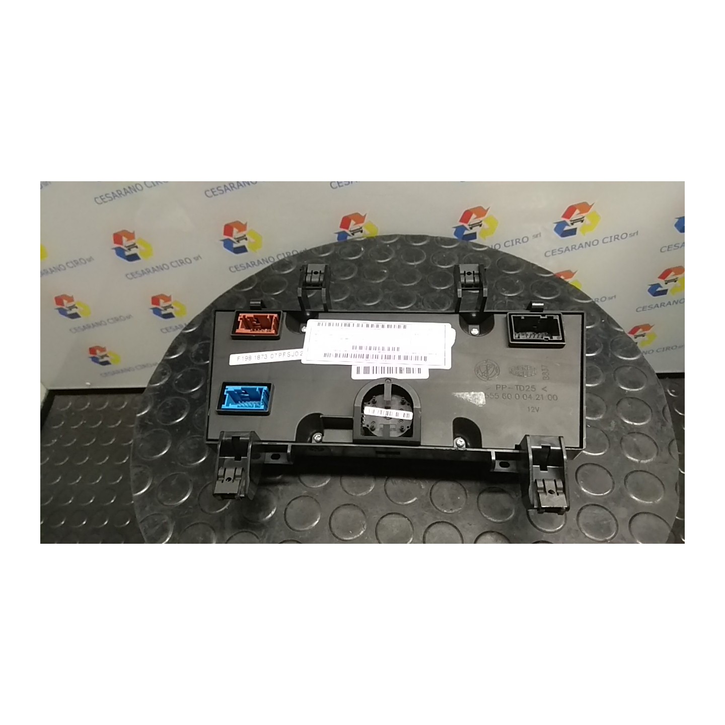 BLOCCO COMANDI MULTIFUNZIONI P/SIST MONITORAGGIO PNEUMATICI 080 OPEL MERIVA (S10) (04/10-) A14XER 13288074