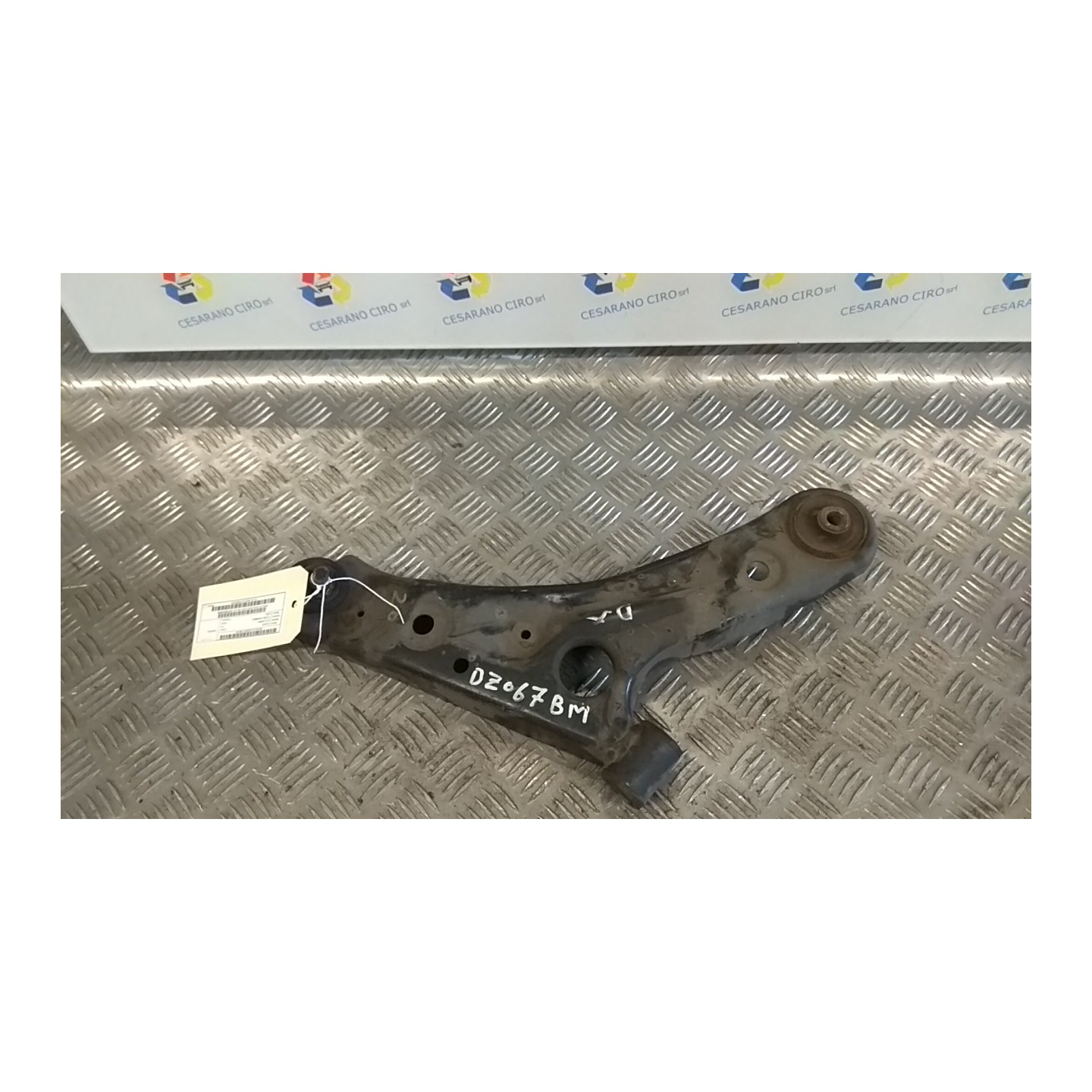 BRACCIO OSCILLANTE SOSP. ANT. DX. 138 SUZUKI ALTO (03/09-) K10B 45201M68K00000