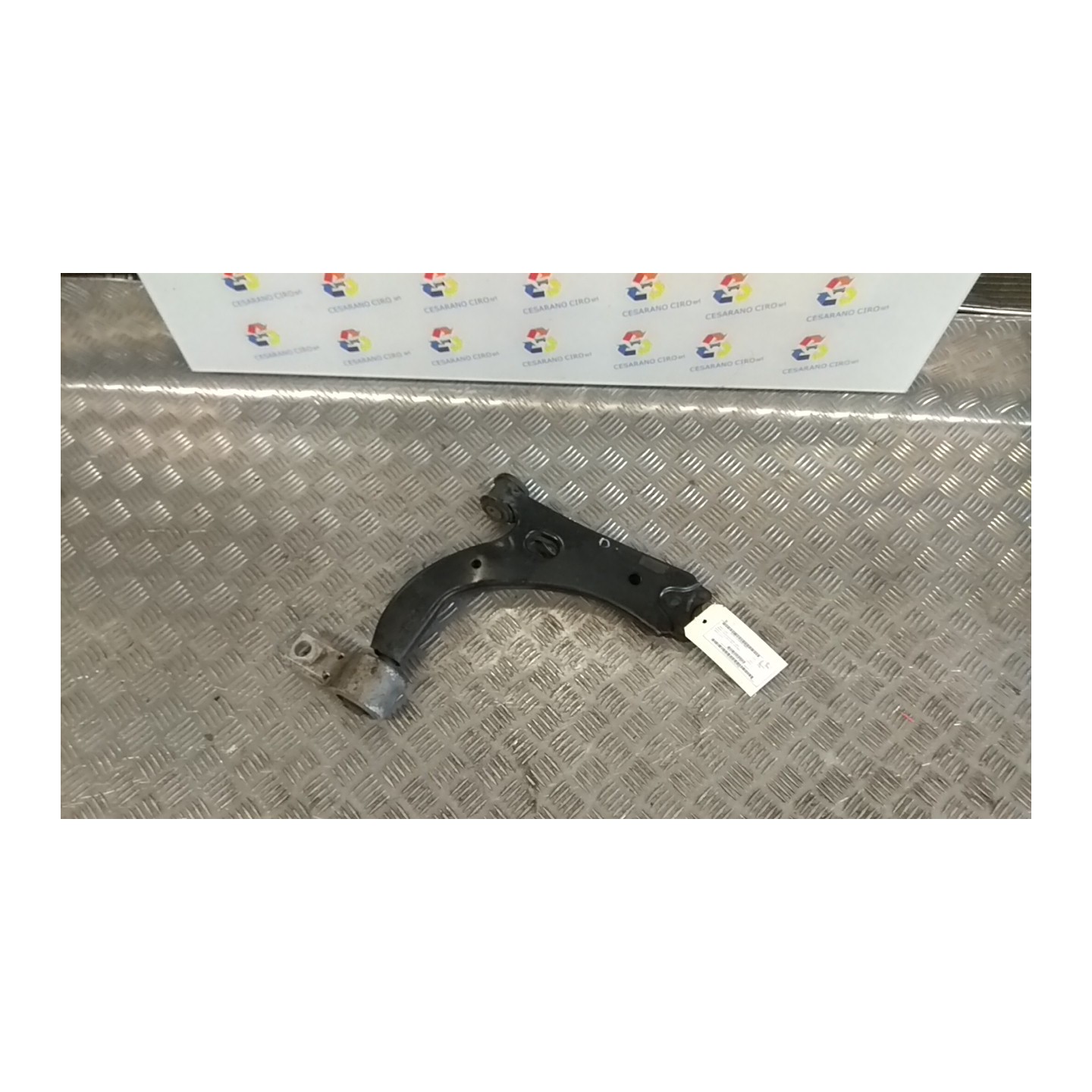 BRACCIO OSCILLANTE SOSP. ANT. DX. 016 FORD FIESTA (CBK) (03/02-12/05) FXJA 1436169