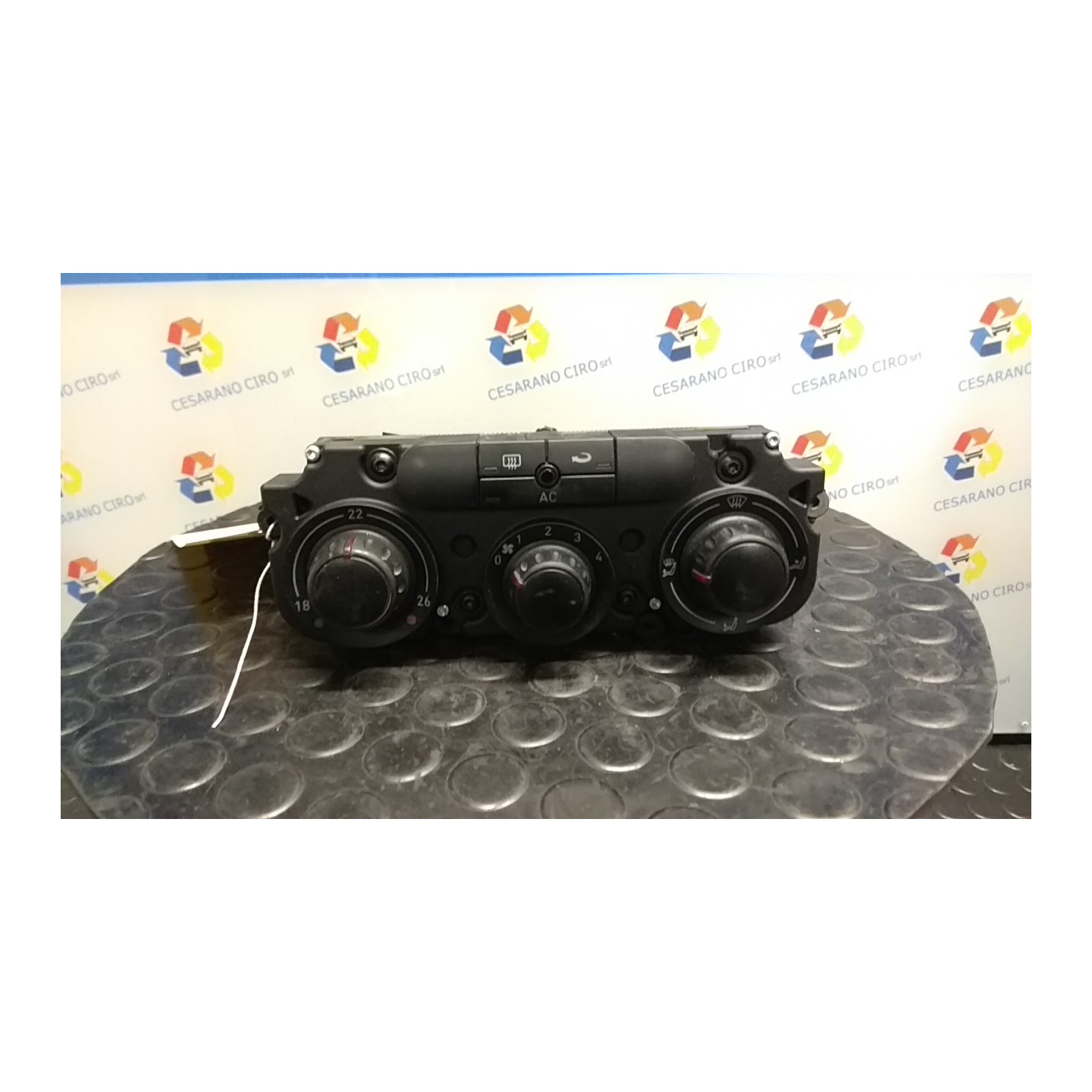 BLOCCO COMANDO CLIMATIZZAZIONE C/A/C 057 SEAT LEON (1P) (06/05-02/13) BXE 5P0820047H1MM