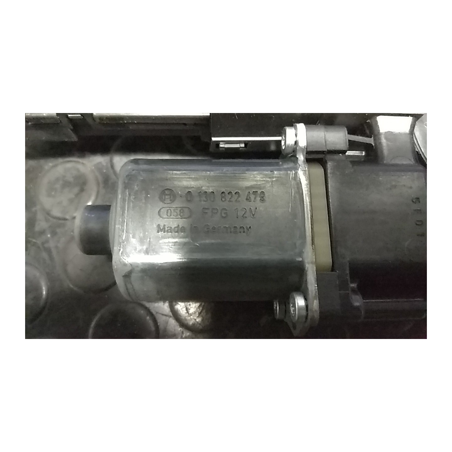 MOTORINO ALZACRISTALLO PORTA ANT. SX. 094 RENAULT MEGANE 3A SERIE (10/08-) K9KJ8 807310596R