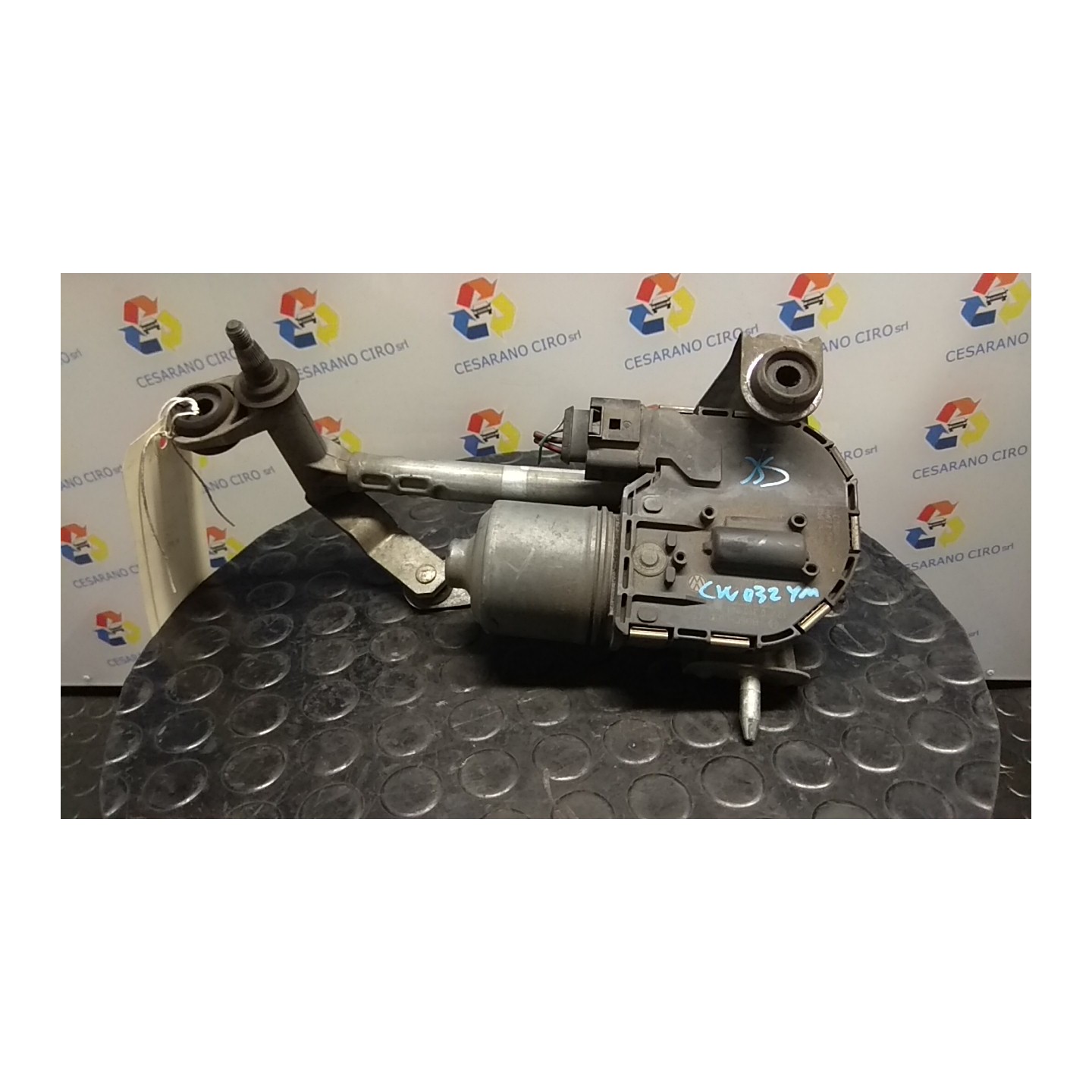 MOTORINO TERGIPARABREZZA DIVERGENTE SX. 102 VOLKSWAGEN TOURAN (1T) (02/03-11/10) BKC 1T0955023E