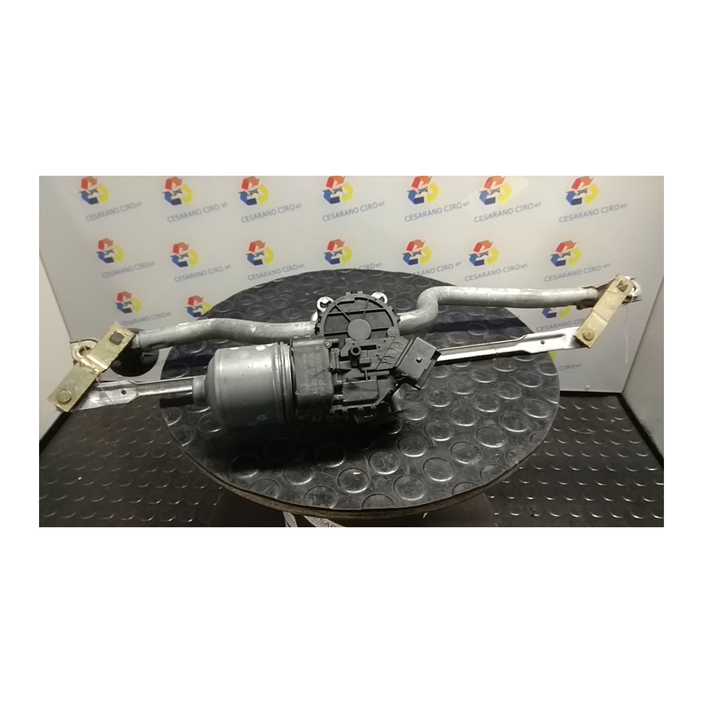MOTORINO TERGIPARABREZZA BOSCH 099 RENAULT CLIO 2A SERIE (05/01-11/10) D4FB7 7701056500