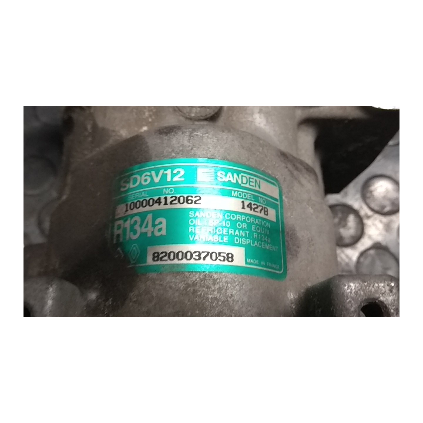 COMPRESSORE A/C 131 RENAULT CLIO 2A SERIE (04/98-04/01) D7FG7 7700106069