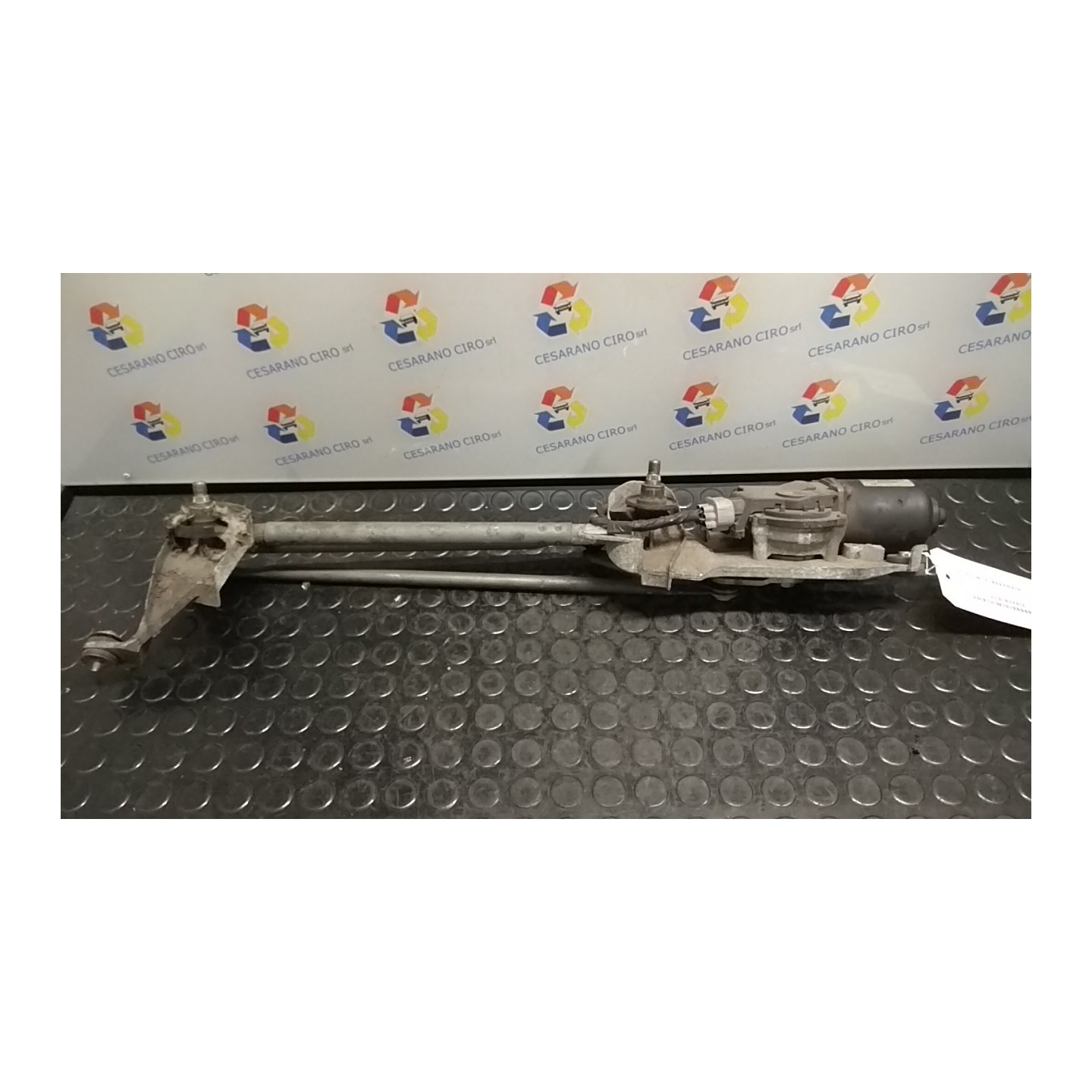 MECCANISMO TERGIPARABREZZA CON MOTOR 021 MITSUBISHI COLT 7A SERIE (06/04-12/09) 135950 8250A225