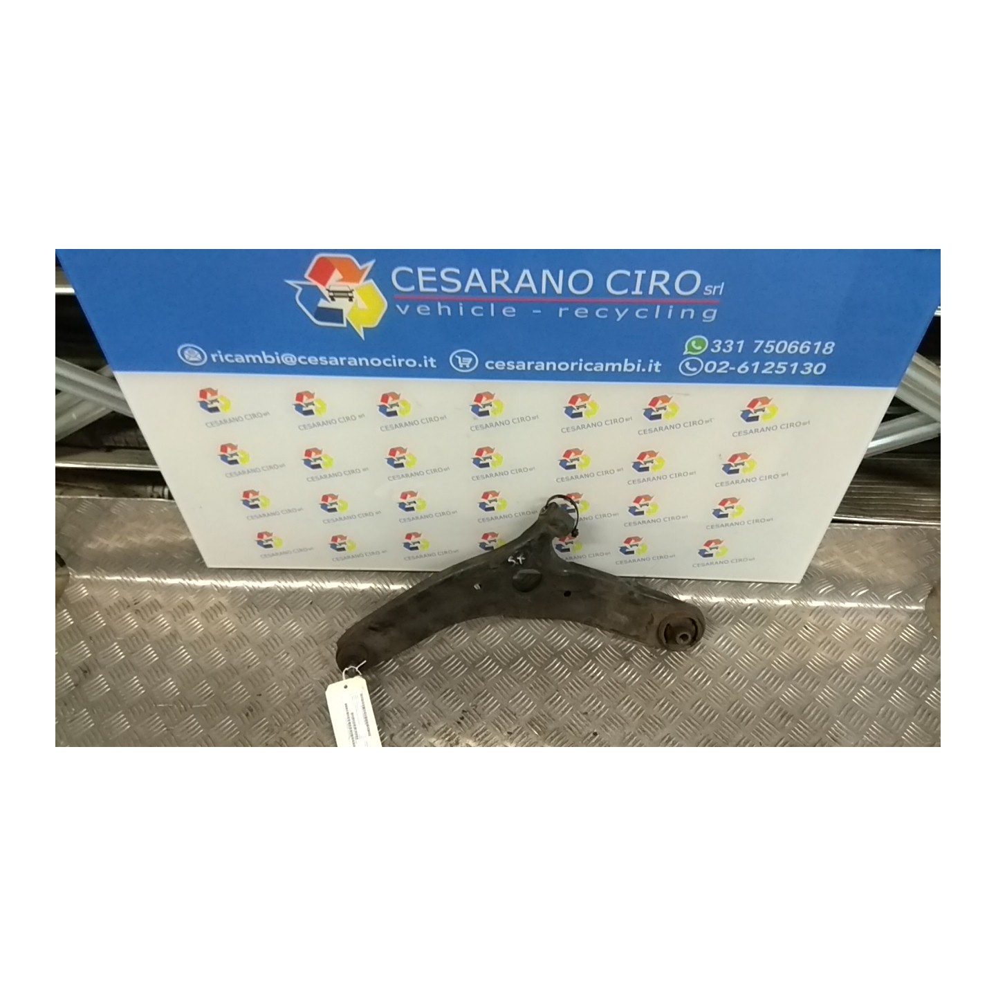 BRACCIO OSCILLANTE SOSP. ANT. SX. 106 KIA VENGA (01/10-) D4FC 545001P000