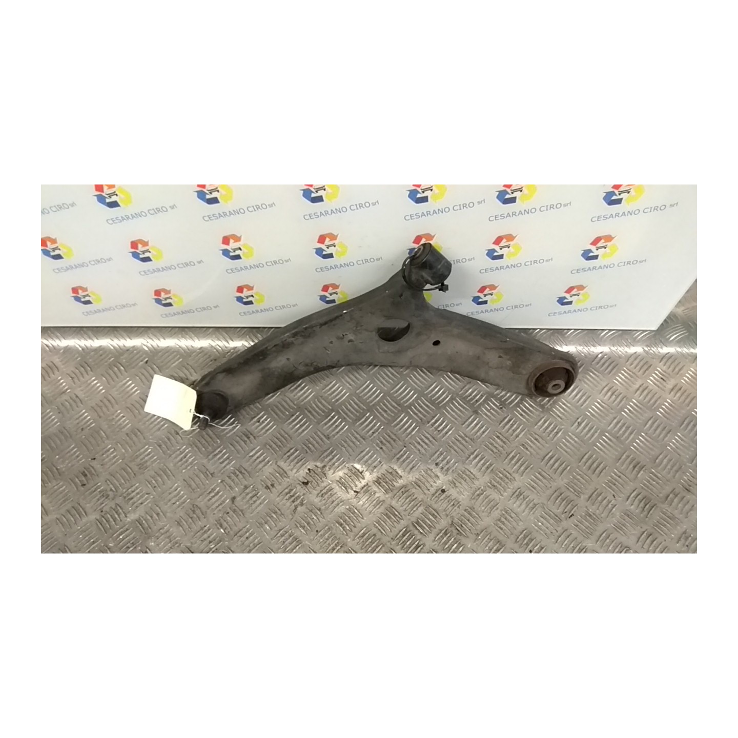 BRACCIO OSCILLANTE SOSP. ANT. SX. 118 HYUNDAI IX20 (10/10-) G4FA 545001P100