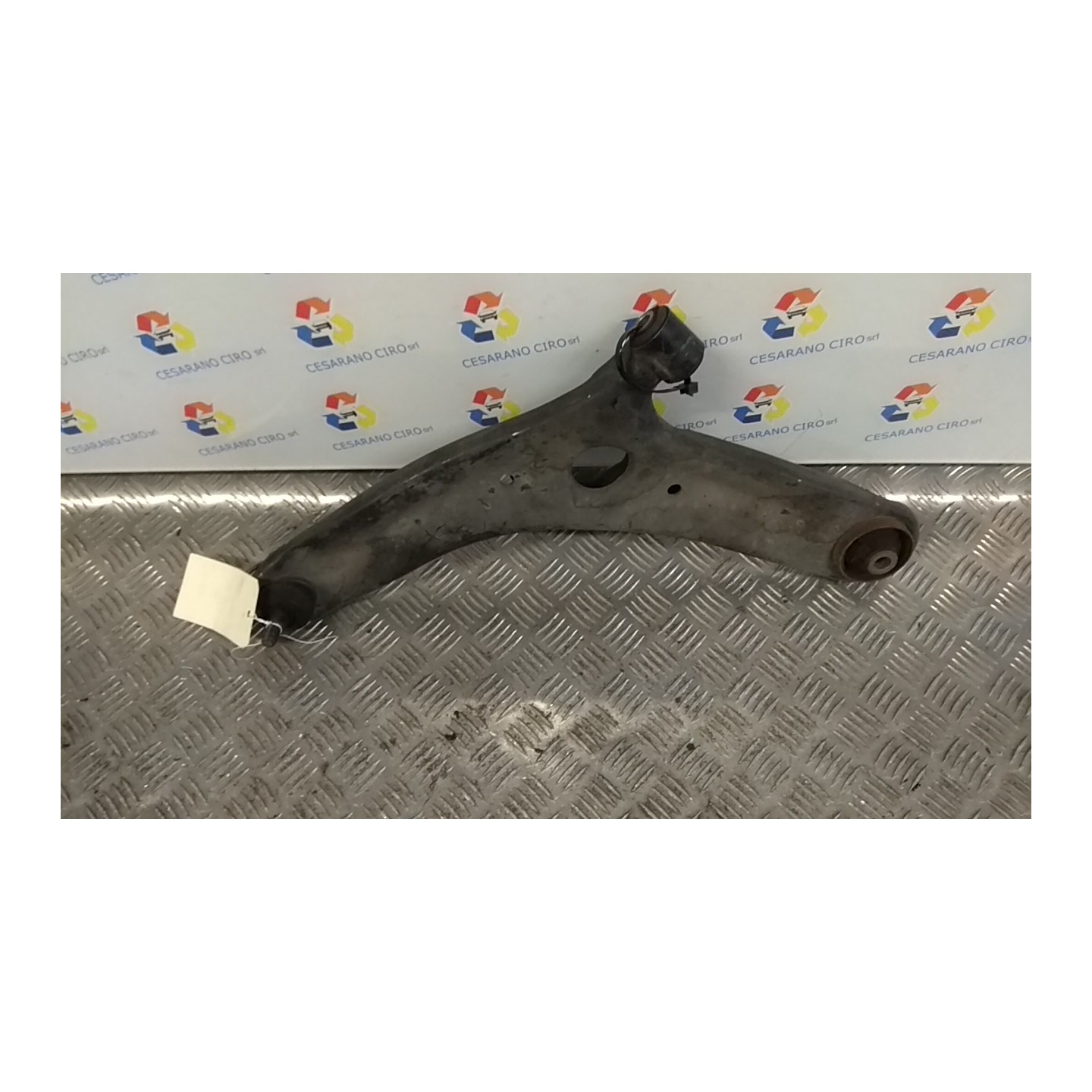 BRACCIO OSCILLANTE SOSP. ANT. SX. 118 HYUNDAI IX20 (10/10-) G4FA 545001P100