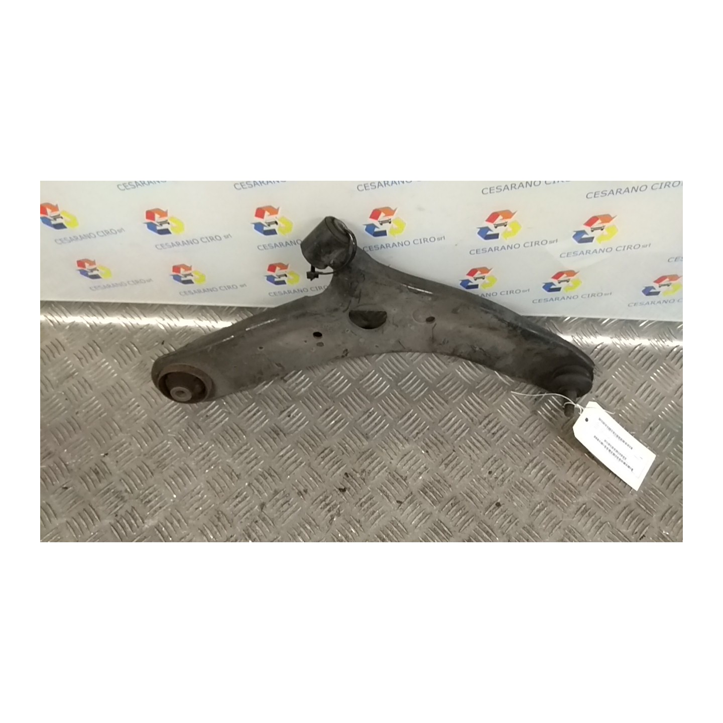 BRACCIO OSCILLANTE SOSP. ANT. DX. 119 HYUNDAI IX20 (10/10-) G4FA 545011P100