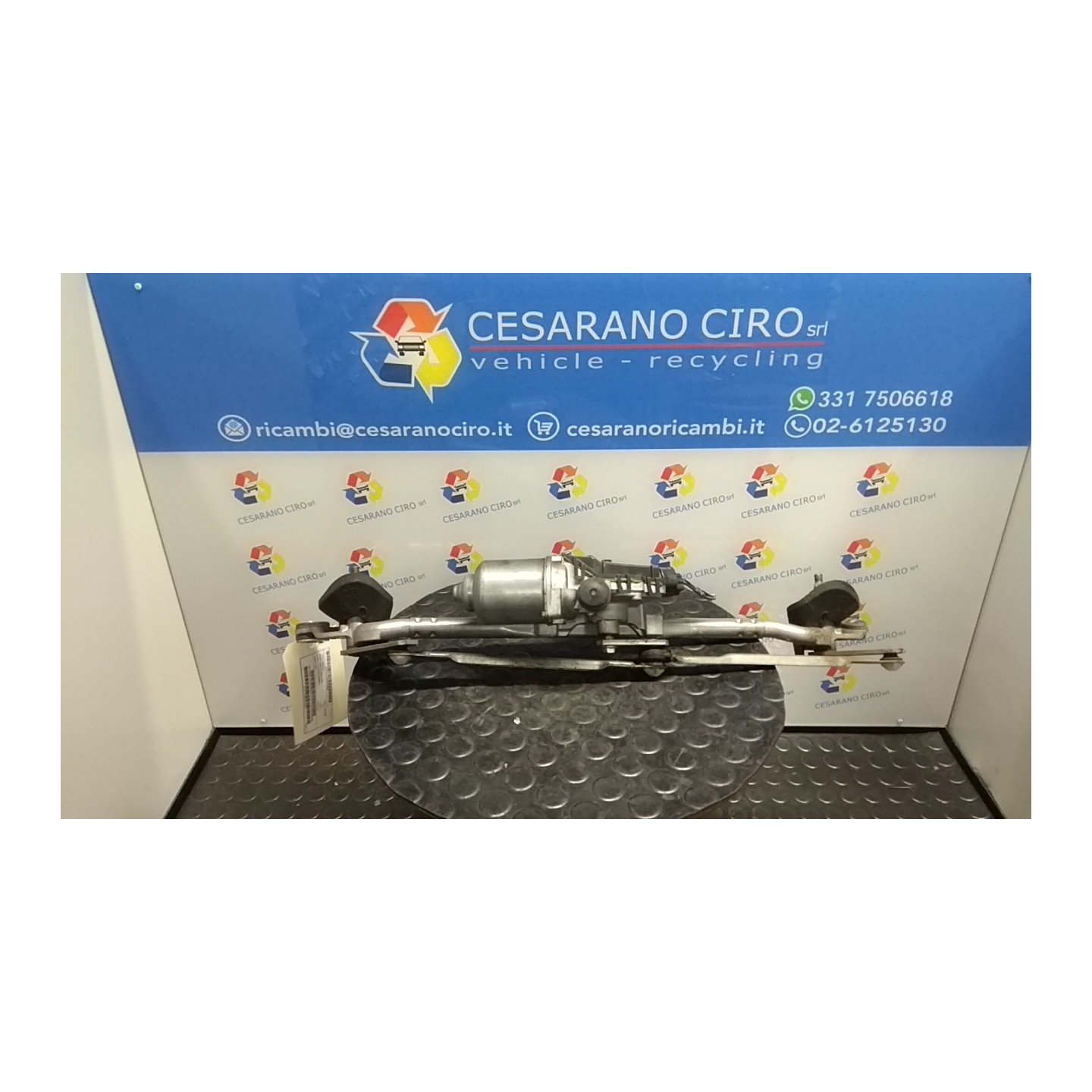 MECCANISMO TERGIPARABREZZA CON MOTORINO 040 DAIHATSU SIRION 2A SERIE (01/05-) 1KR NB3753064009002