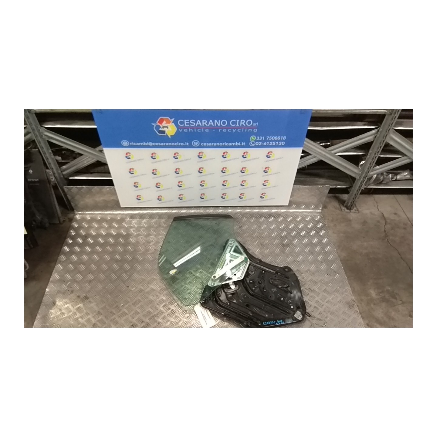 ALZACRISTALLO PARAFANGO POST. DX. 092 SAAB 9.3 2A SERIE (08/02-) B207L 12832864