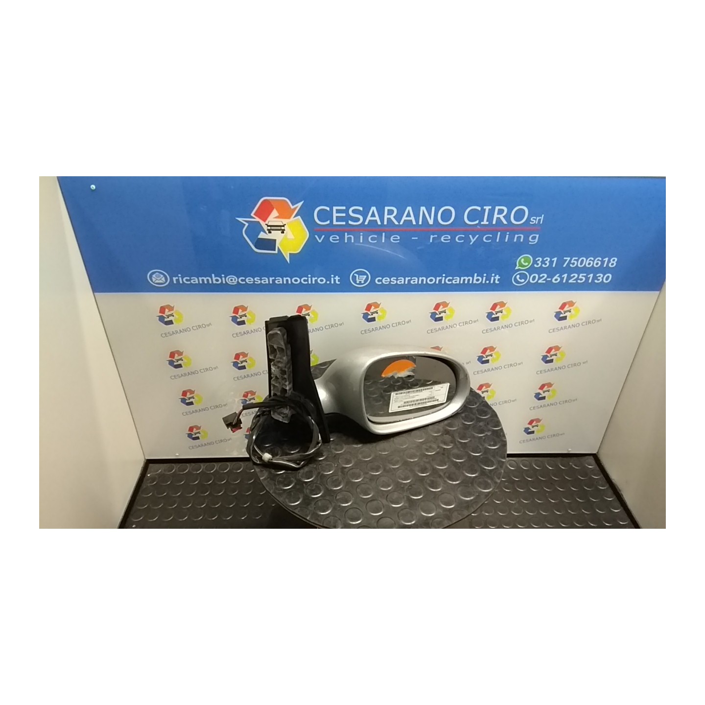 RETROVISORE EST. REGOLAZ. ELETTR. DX. 040 VOLKSWAGEN GOLF PLUS (5M) (01/05-04/09) BXE 5M1857508AP9B9