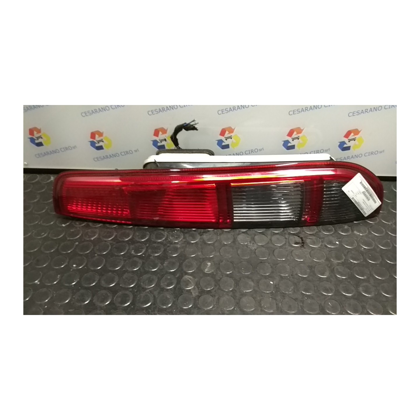 FANALE POST. DX. 051 FORD FOCUS (CAP) (11/04-06/08) HHDA 1420466
