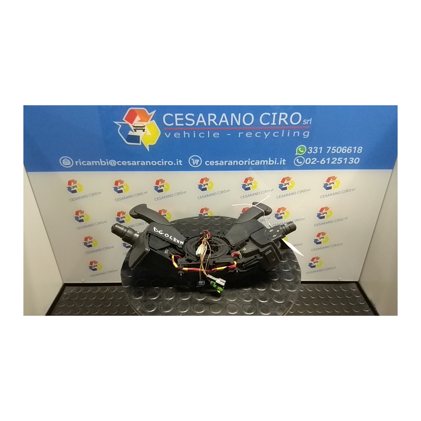 BLOCCO COMANDI TERGICRISTALLI 051 RENAULT CLIO 3A SERIE (07/05-05/09) K9KT7 7701057096