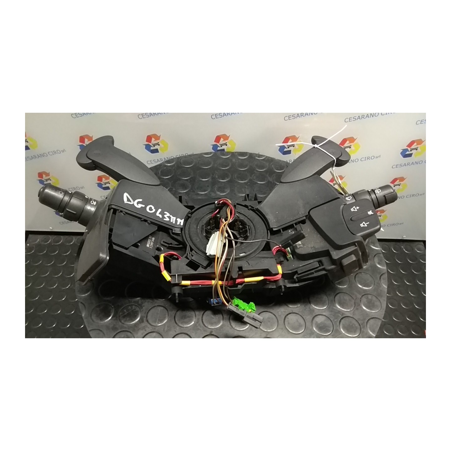 BLOCCO COMANDI TERGICRISTALLI 051 RENAULT CLIO 3A SERIE (07/05-05/09) K9KT7 7701057096