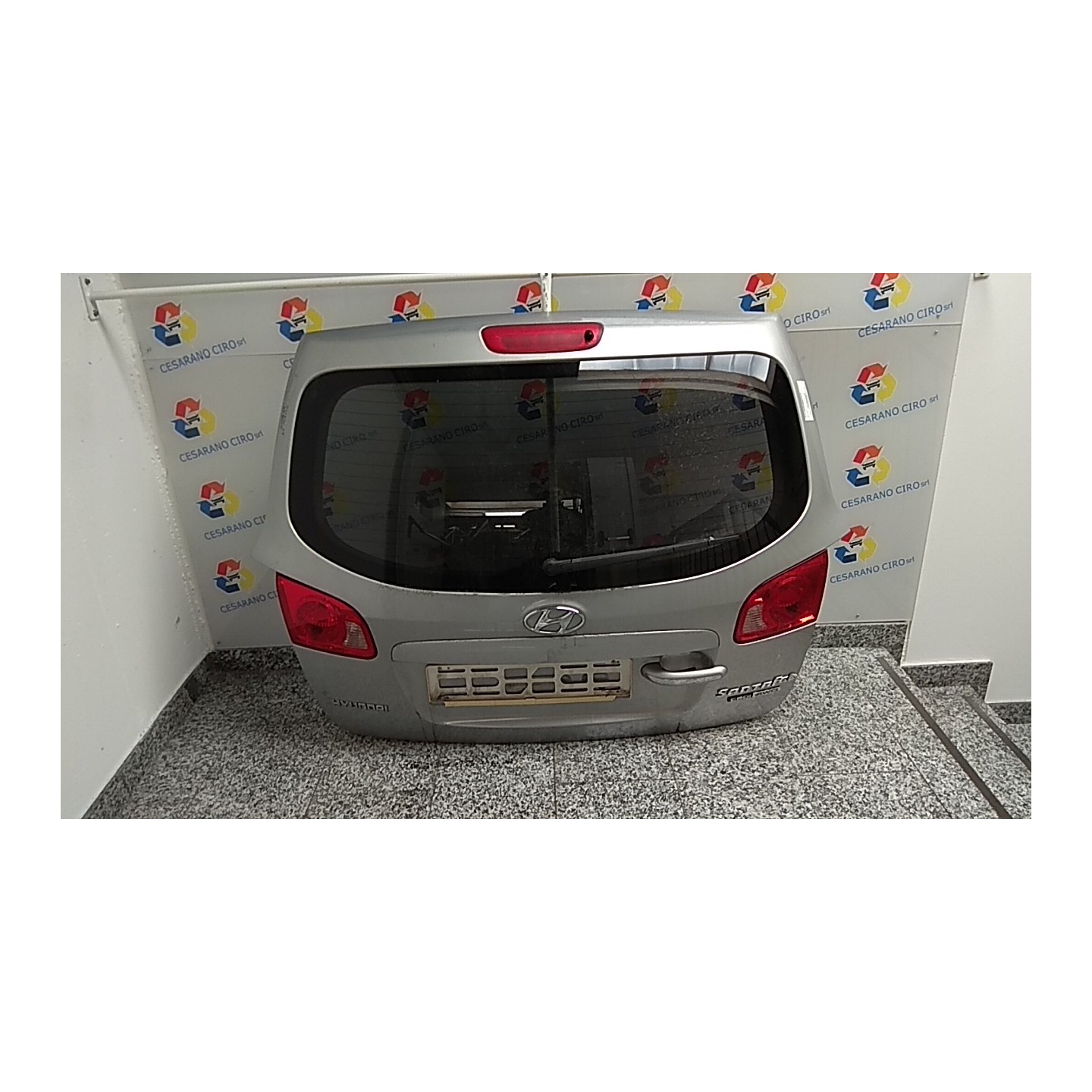 PORTELLO POST. 002 HYUNDAI SANTA FE 2A SERIE (03/06-12/10 D4EB 737002B180